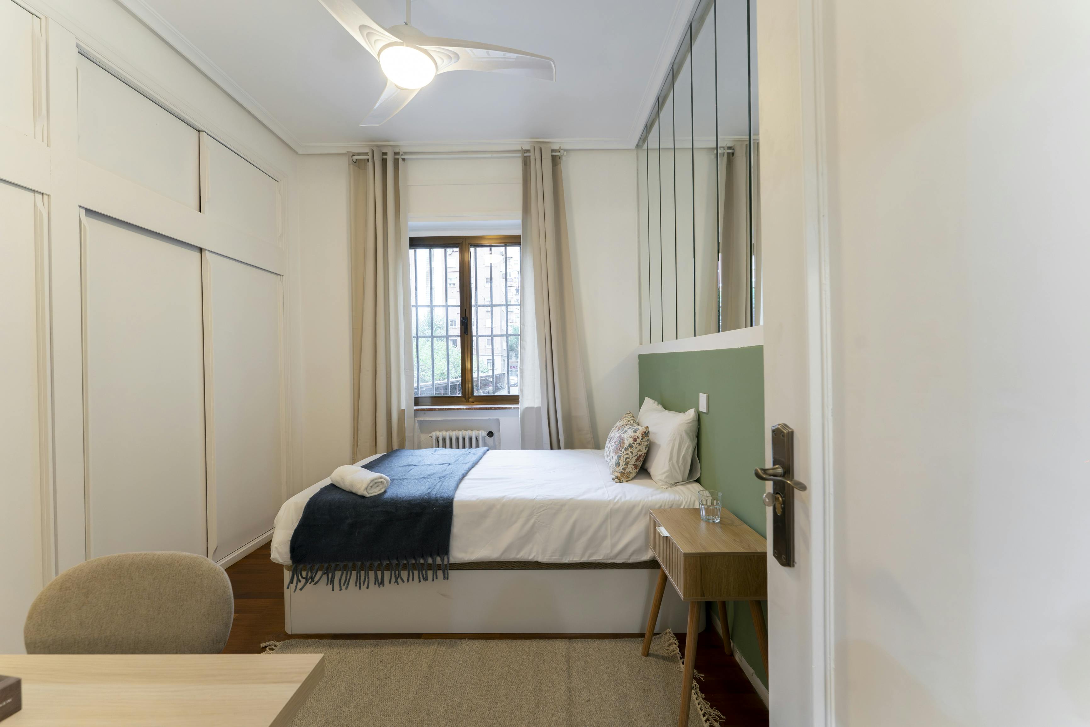 Paseo de la Castellana, Madrid preview