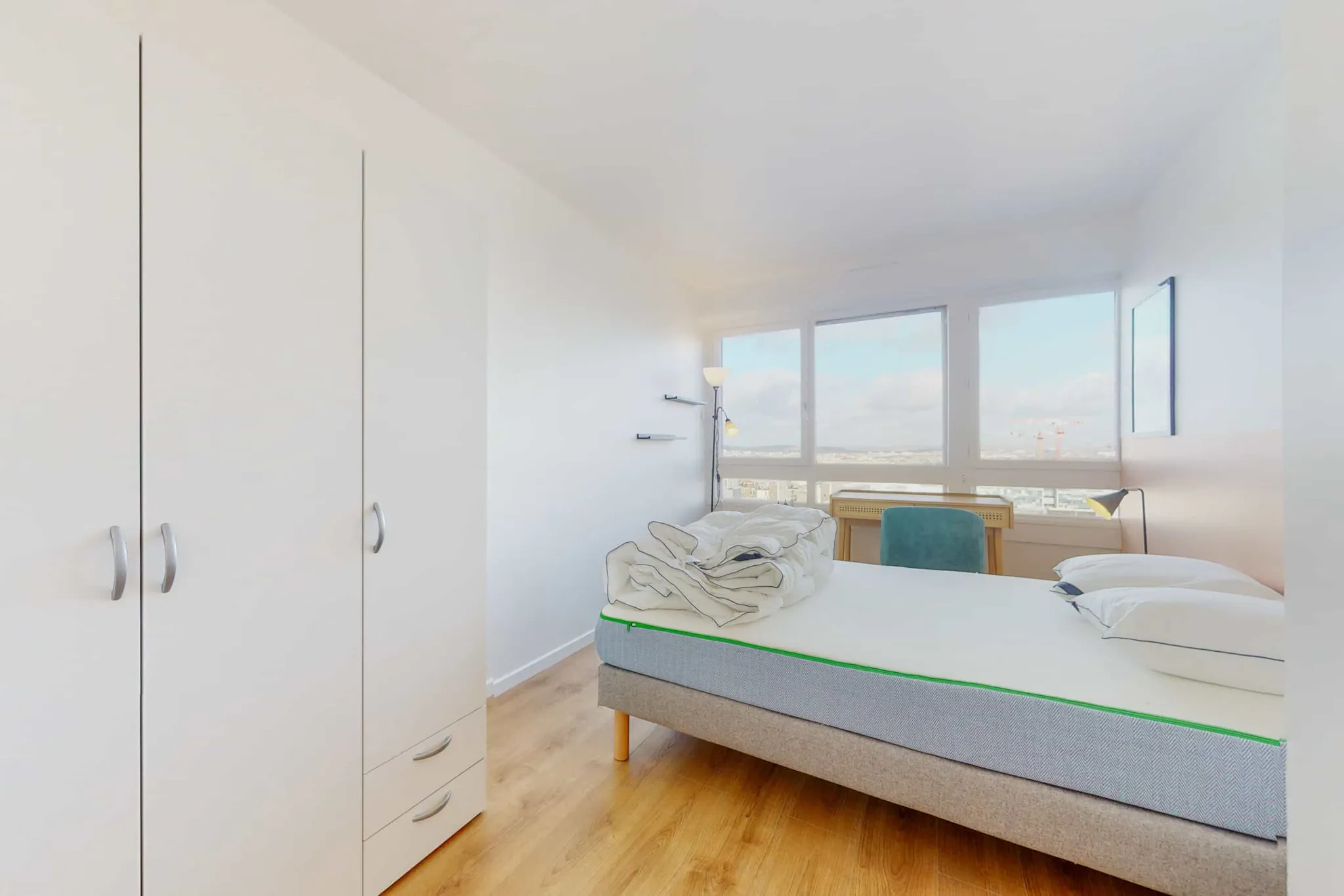 Rue Salvador Allende, Nanterre preview
