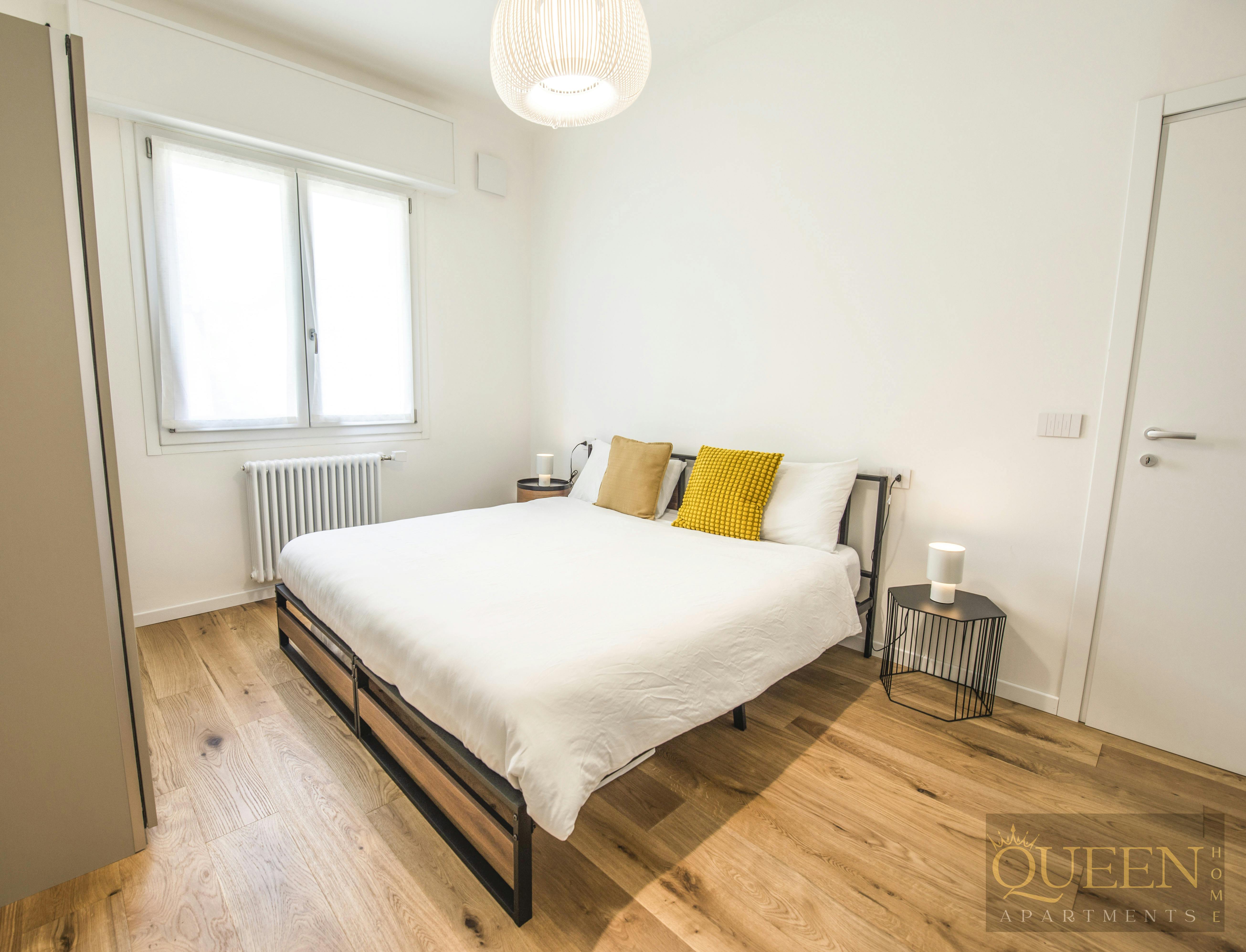 Apartment for rent for €1,350 per month in Bologna, Via Vincenzo Vela