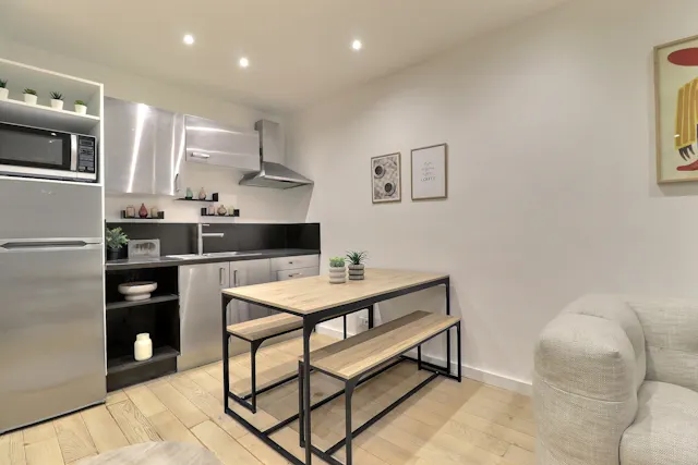 1-Bedroom Apartment in Rue Paul Saunière, Paris (1666773) room image 9