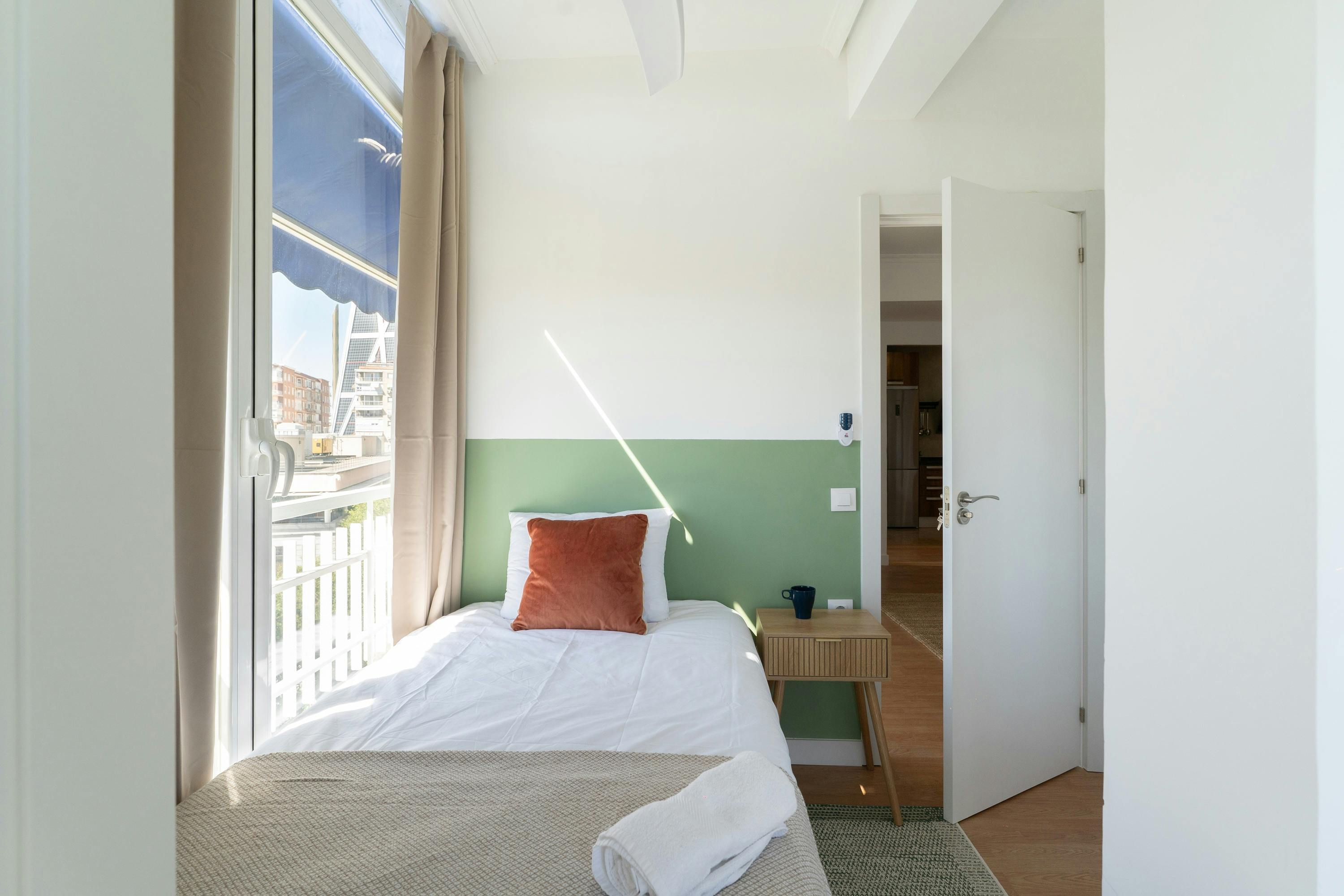 Calle de Rafael Herrera, Madrid preview