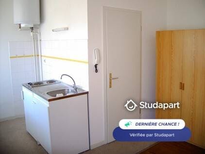 Apartamento en alquiler por 400 € al mes en Metz, Rue Vandernoot