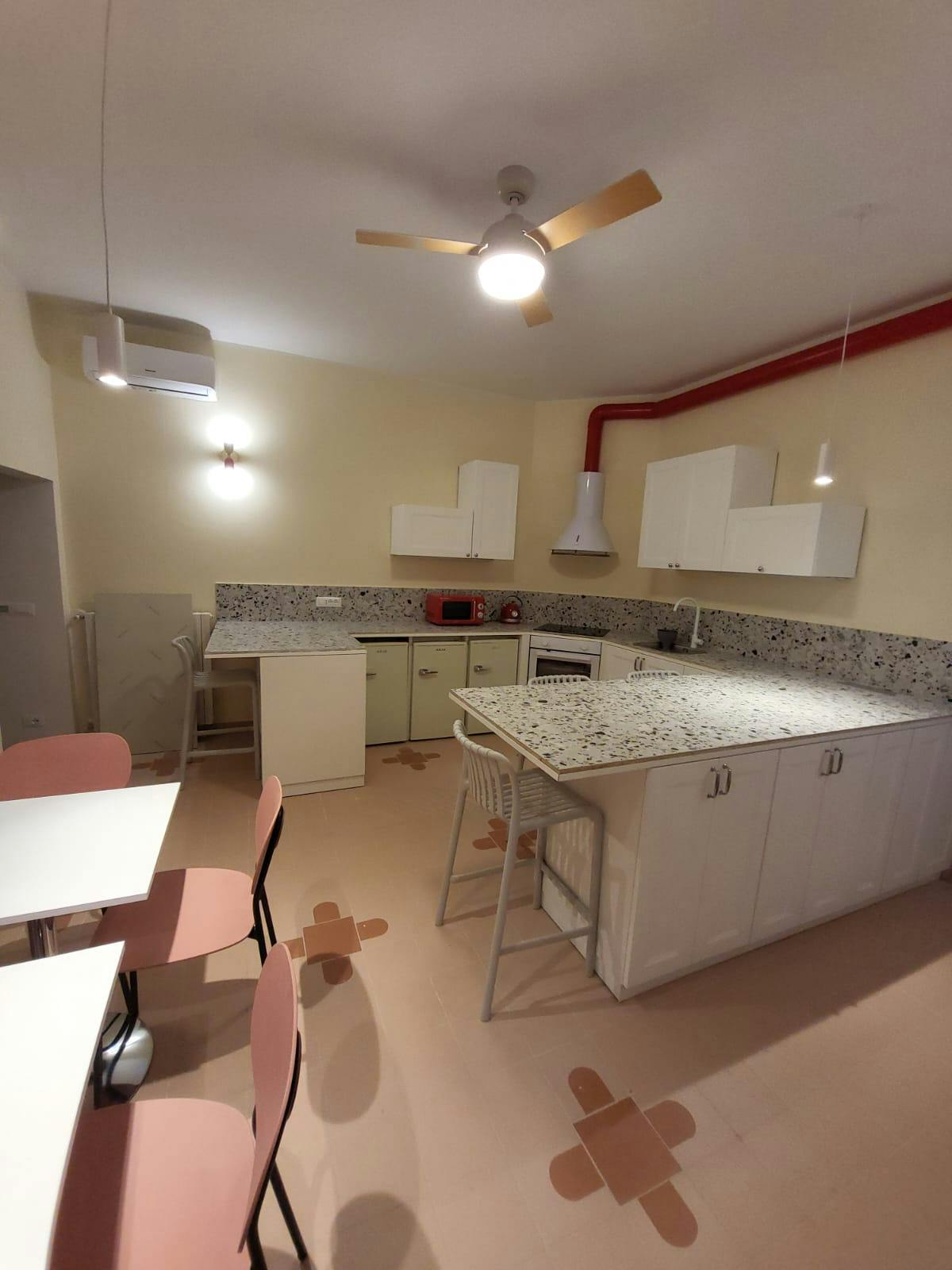 Double room Florence, 1 bed, 12m² — photo 1