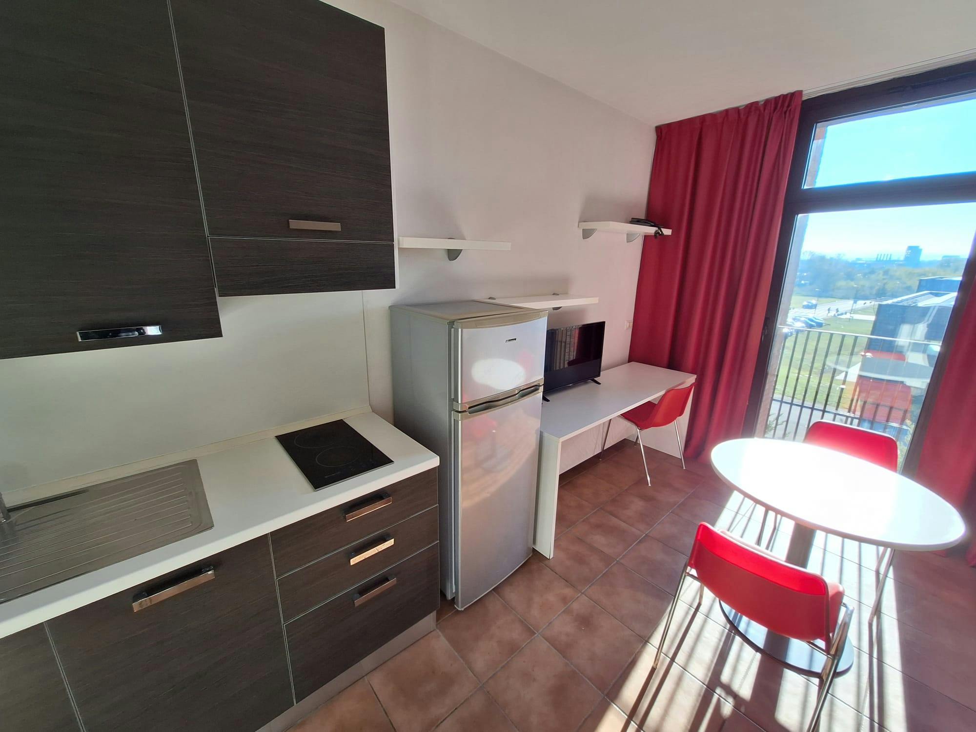 Studio for rent for €520 per month in Parma, Via Bruno Schreiber