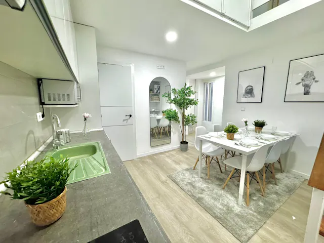 Private room in Calle de Hortaleza, Madrid (1666952) room image 8