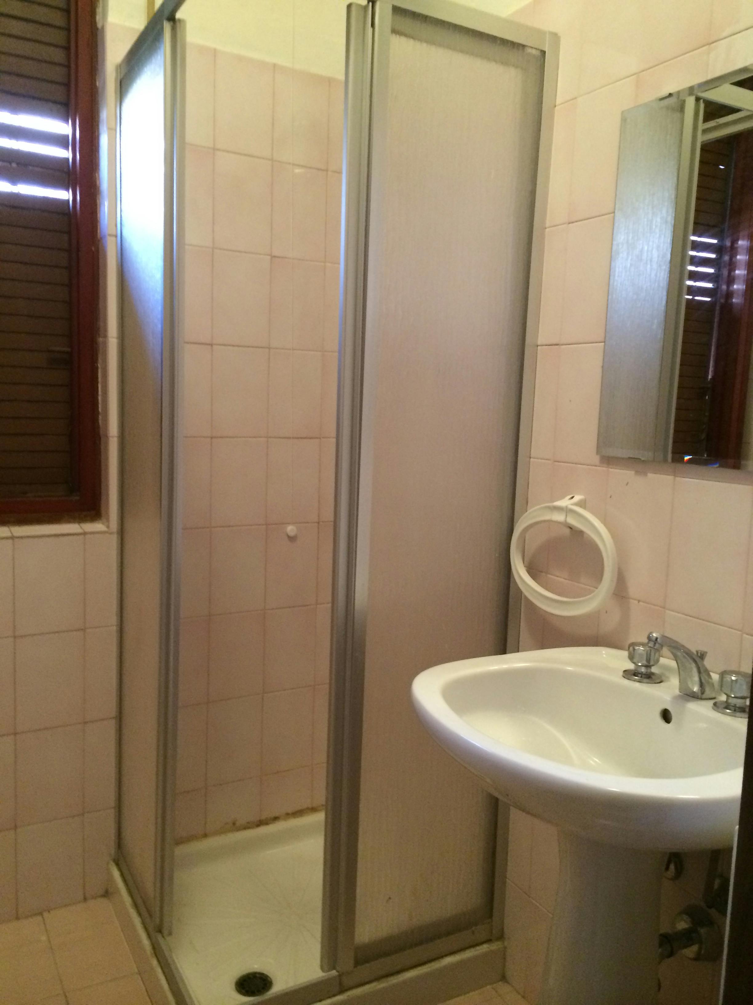 Single room Pisa, 1 bed, 19m² — photo 1