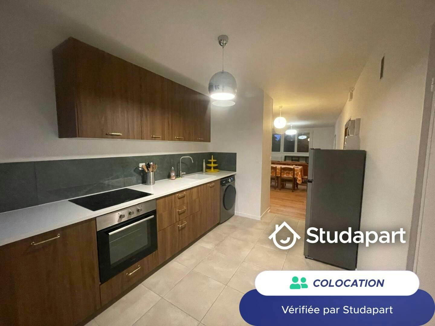 Private room for rent for €450 per month in Saint-Étienne, Rue Eugène Joly