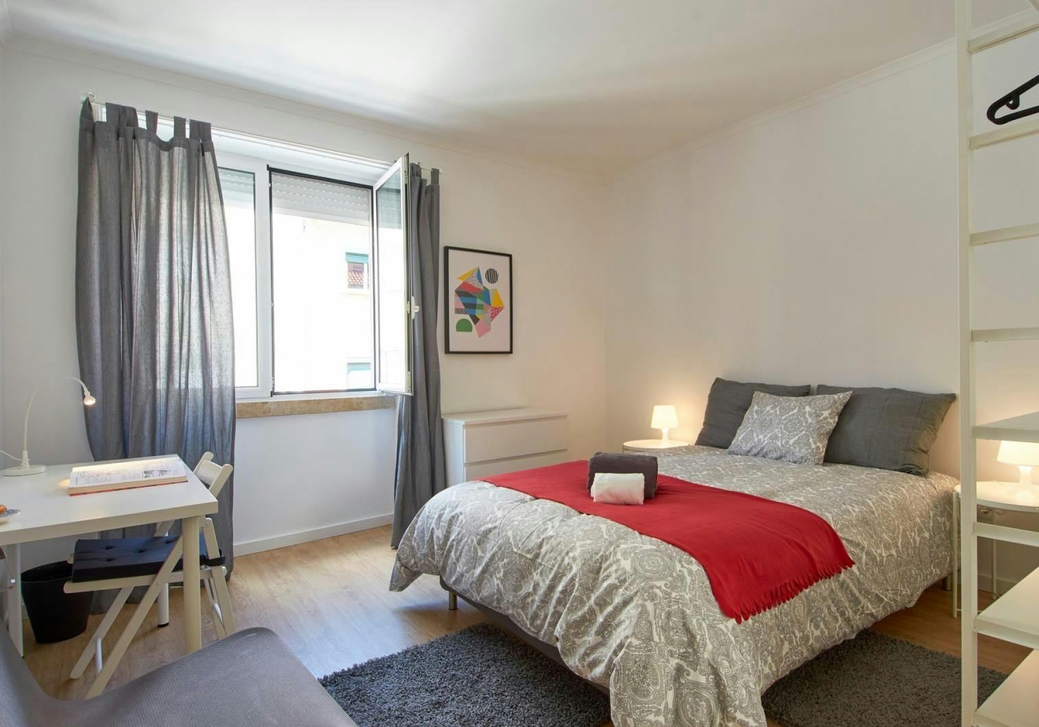 Private room for rent for €500 per month in Lisbon, Rua David Lopes