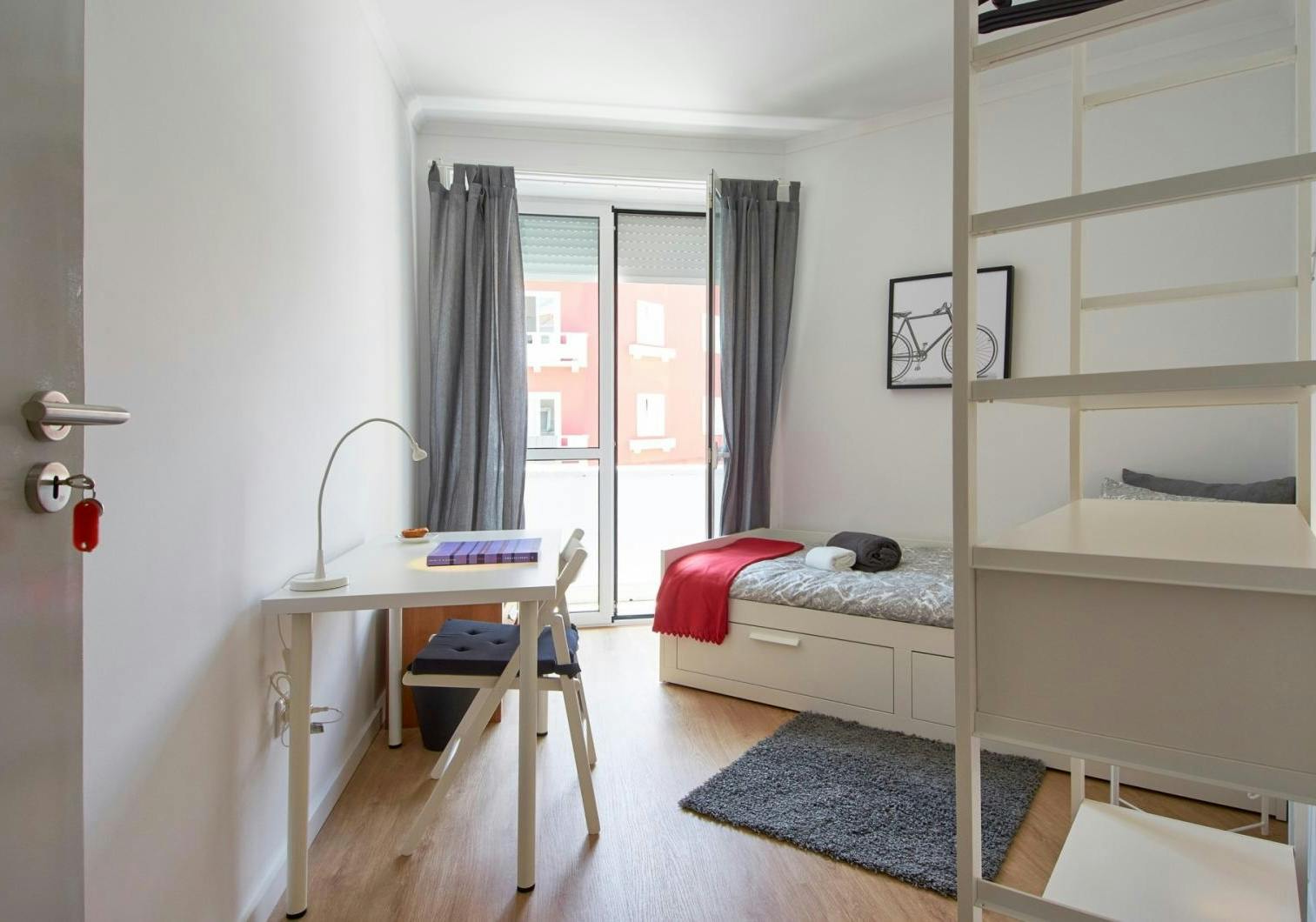 Private room for rent for €500 per month in Lisbon, Rua David Lopes