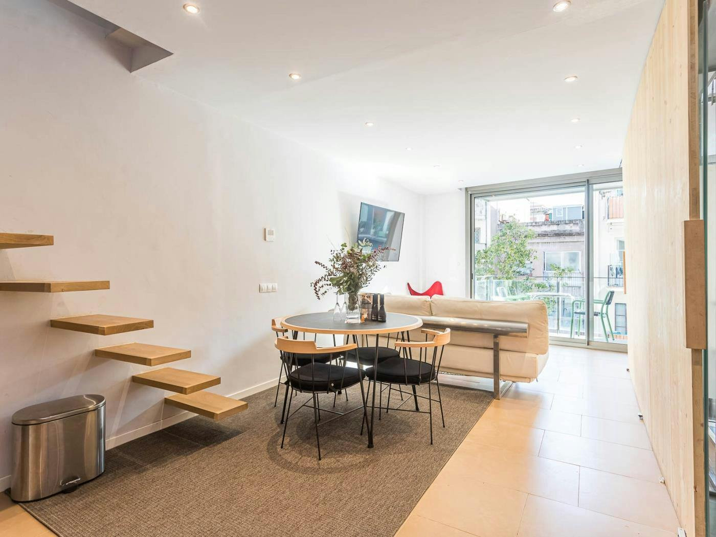 Apartment for rent for €1,980 per month in Barcelona, Carrer de Marià Cubí