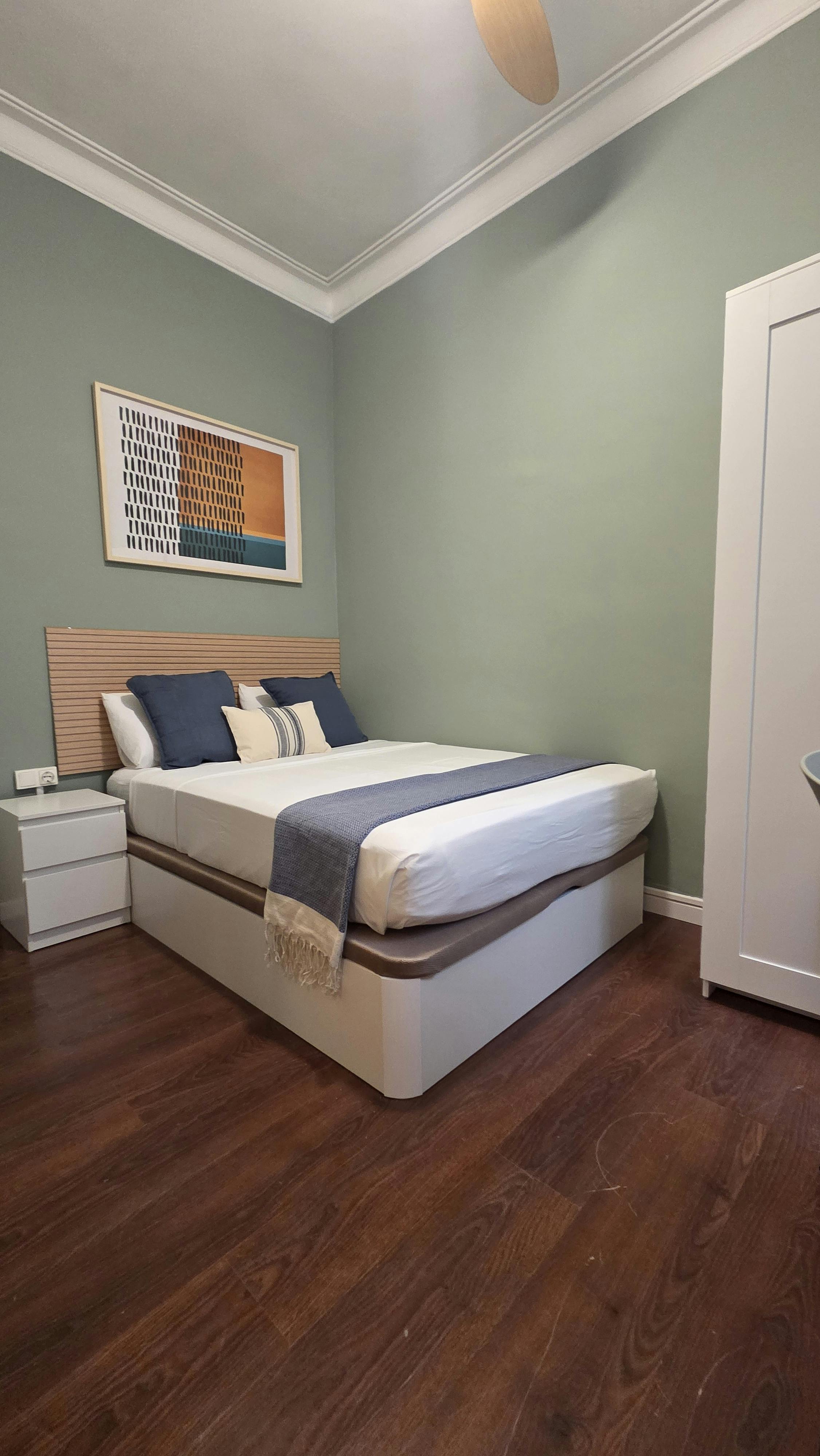 Single room Barcelona, 1 bed, 10m² — photo 10