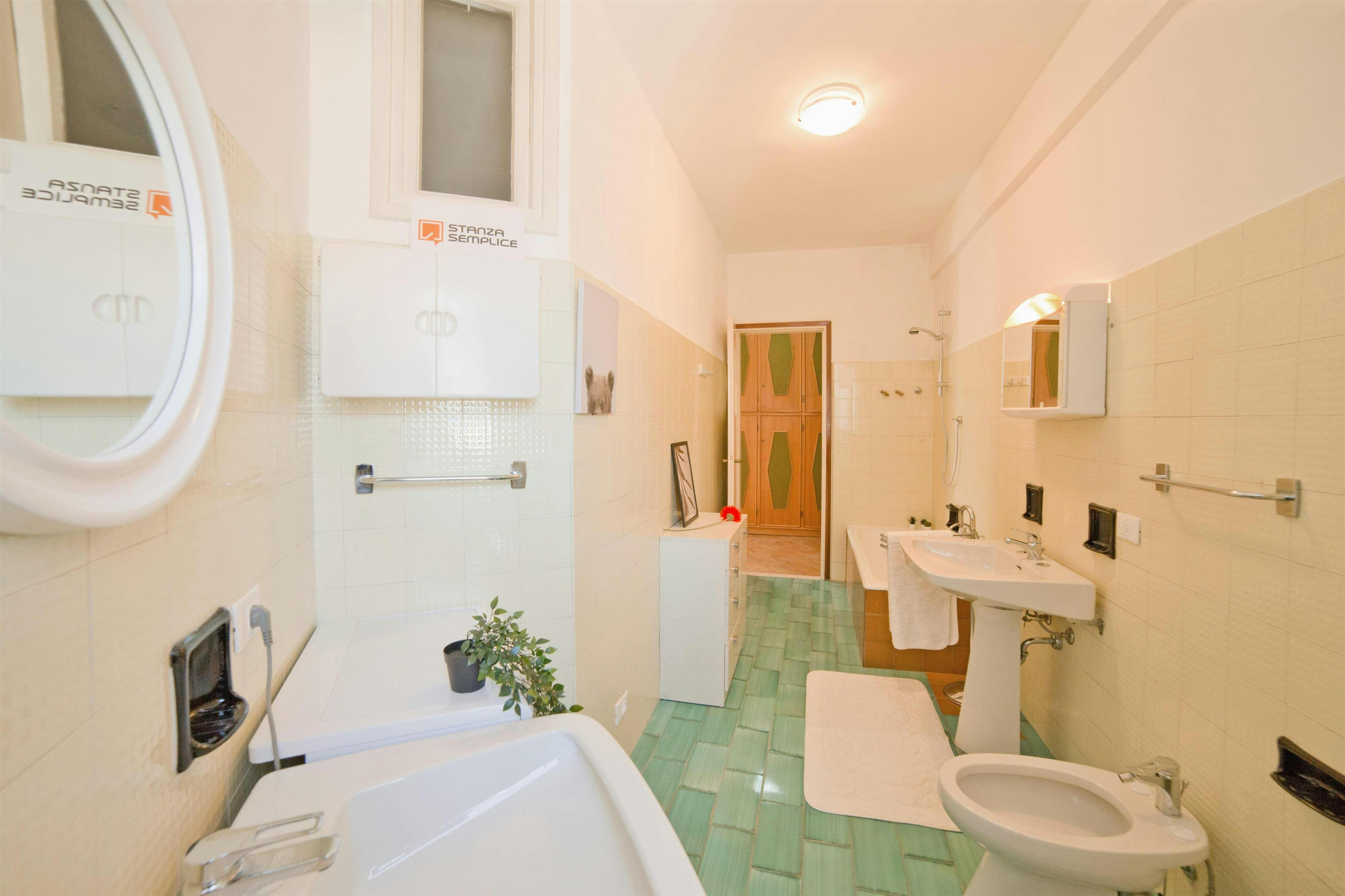 Single room Lecco, 1 bed, 17m² — photo 10