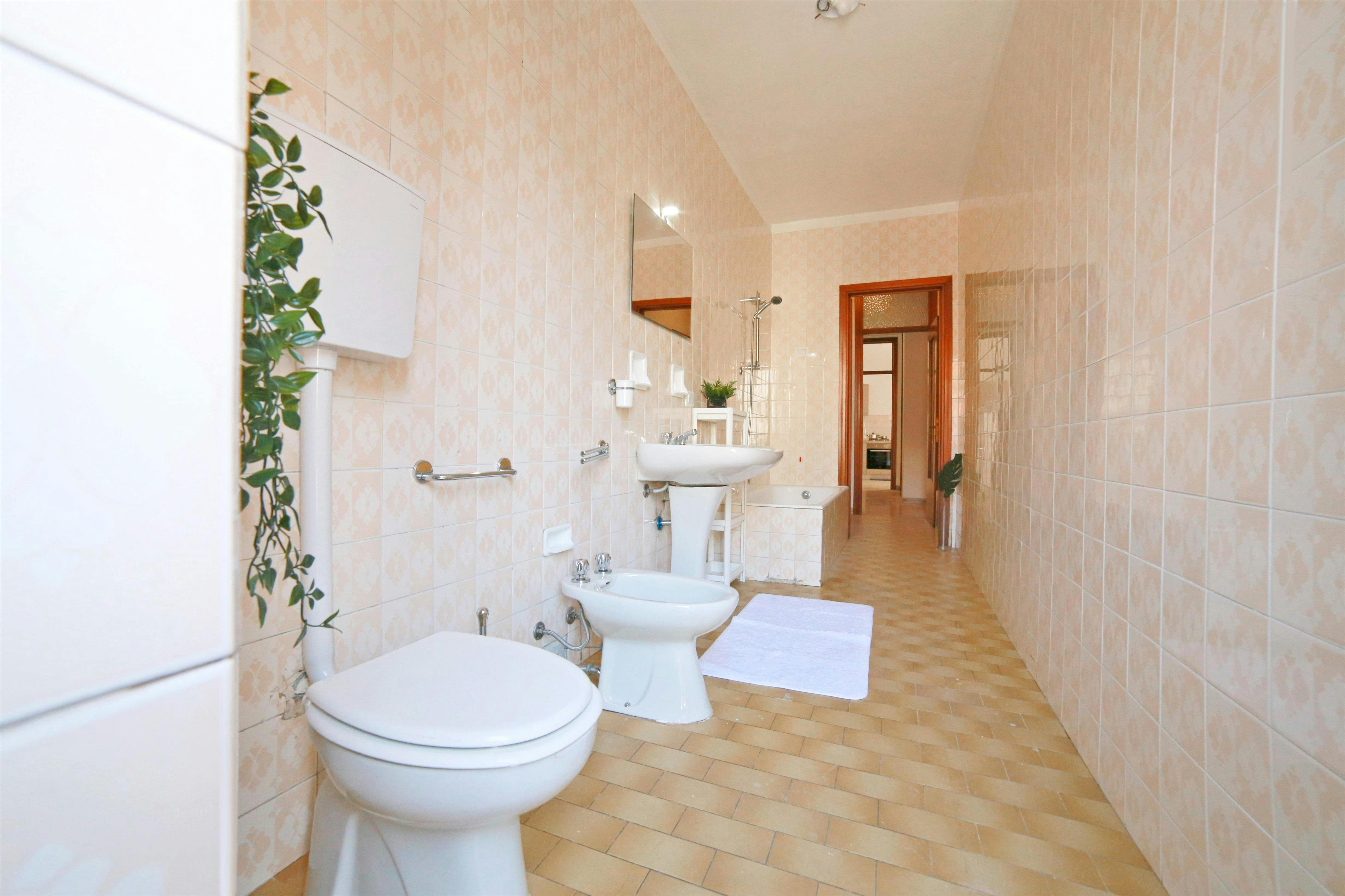 Single room Lecco, 1 bed, 9m² — photo 7