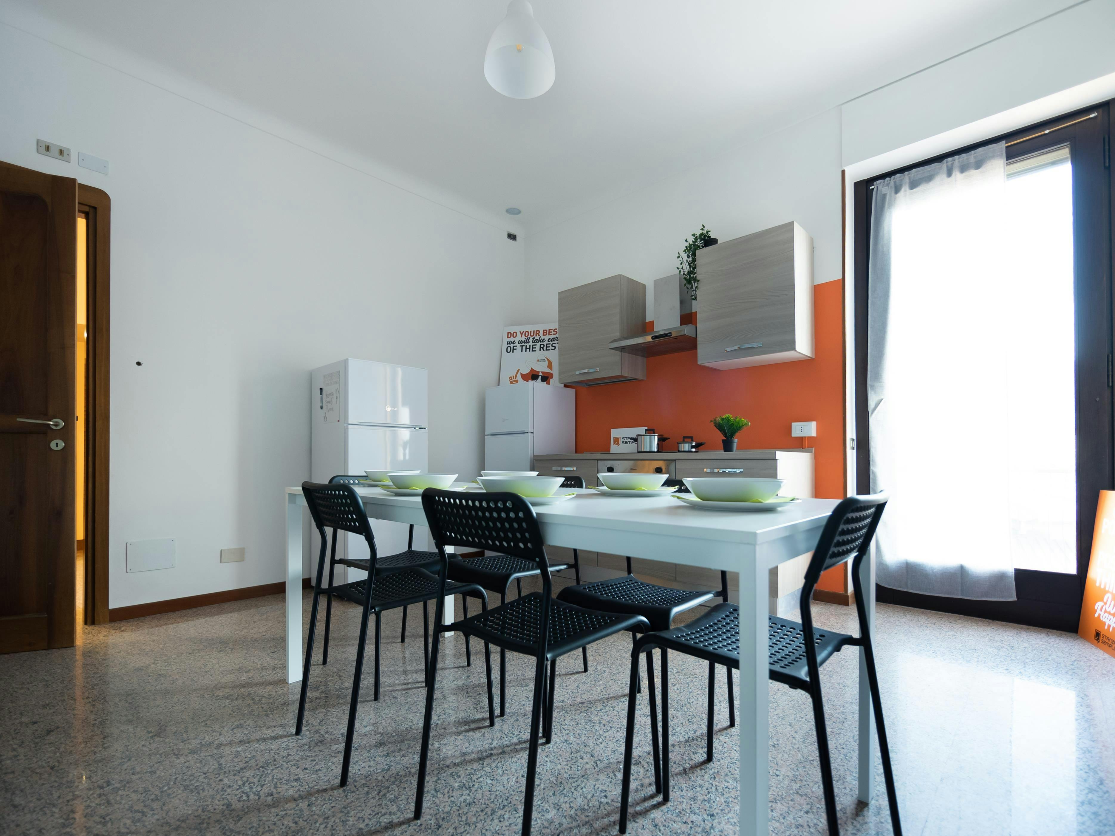 Single room Lecco, 1 bed, 21m² — photo 7
