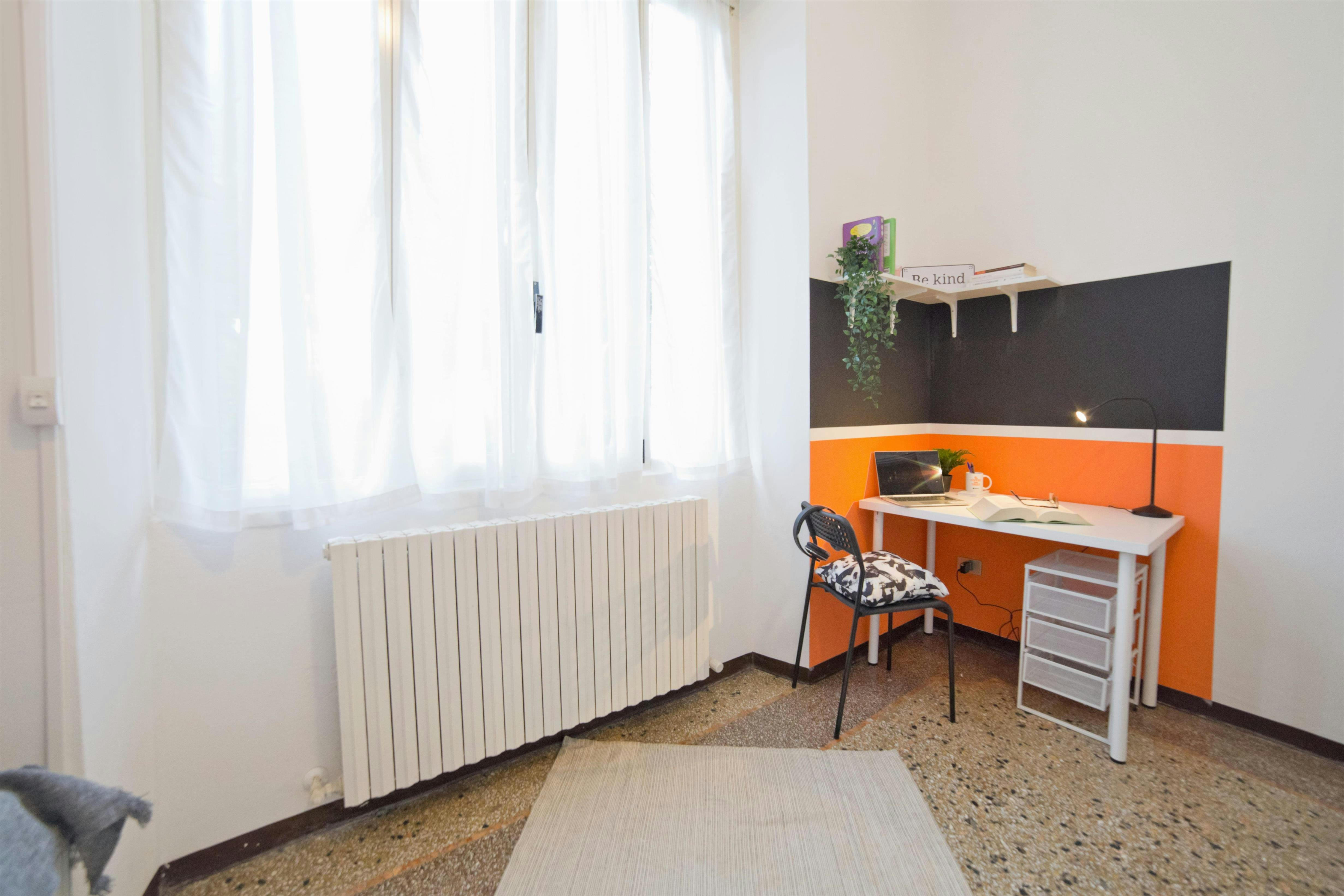 Single room Lecco, 1 bed, 10m² — photo 6