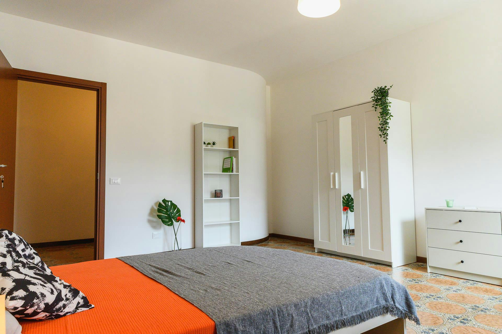 Single room Lecco, 1 bed, 20m² — photo 8