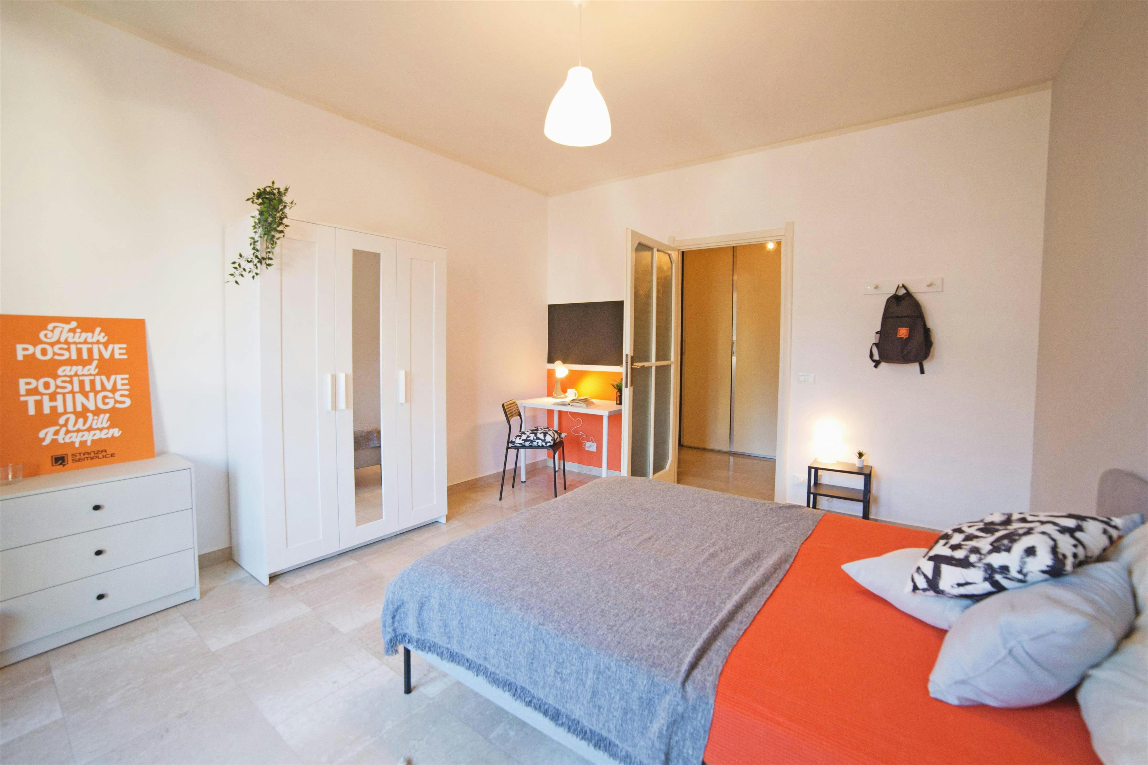 Single room Lecco, 1 bed, 15m² — photo 9