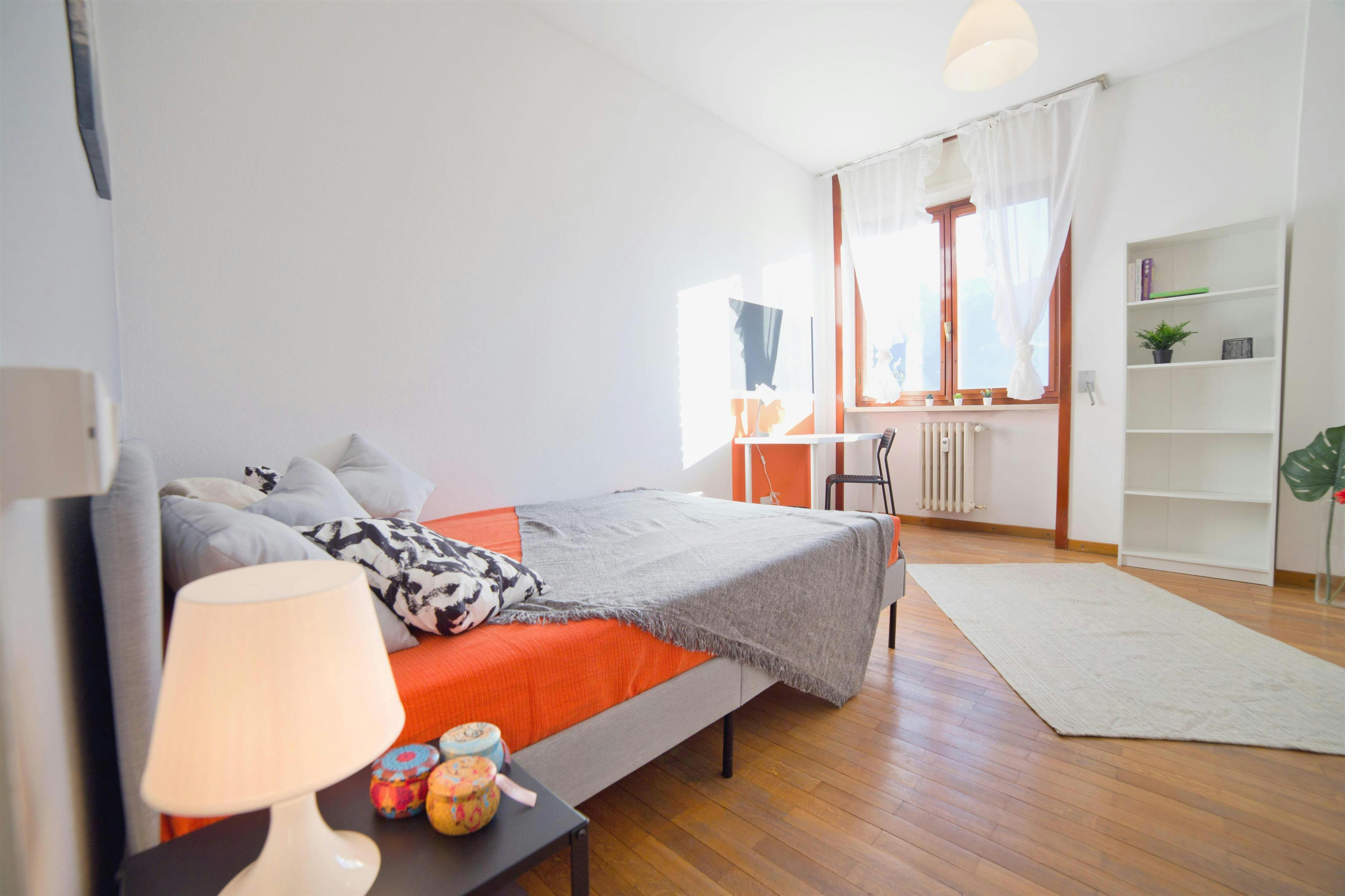 Single room Lecco, 1 bed, 15m² — photo 9