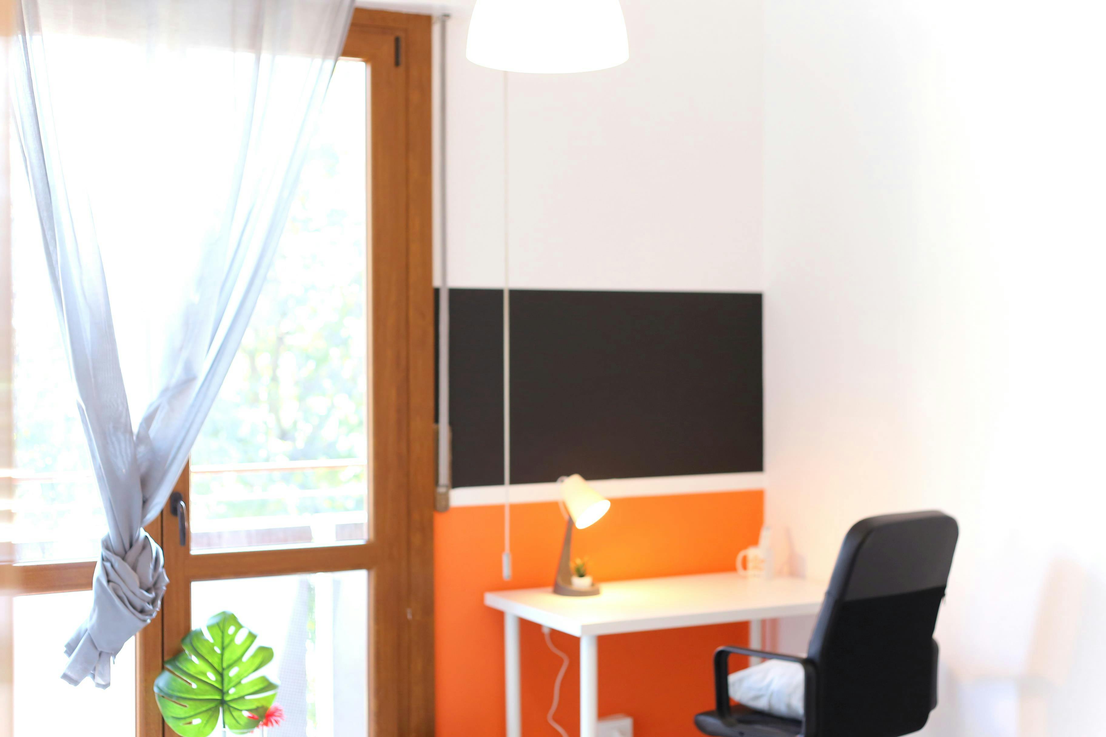 Single room Lecco, 1 bed, 15m² — photo 1