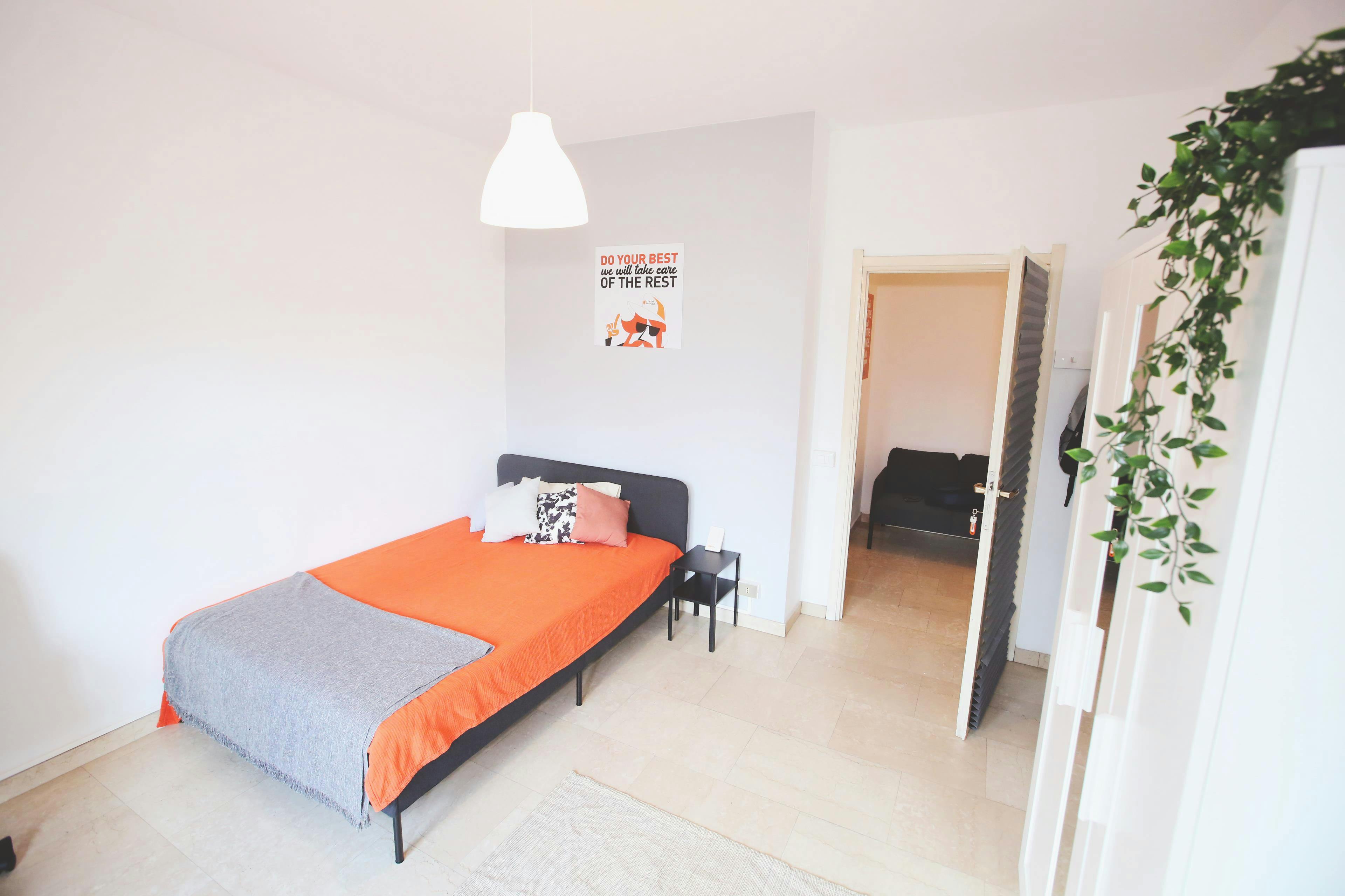 Single room Lecco, 1 bed, 15m² — photo 5