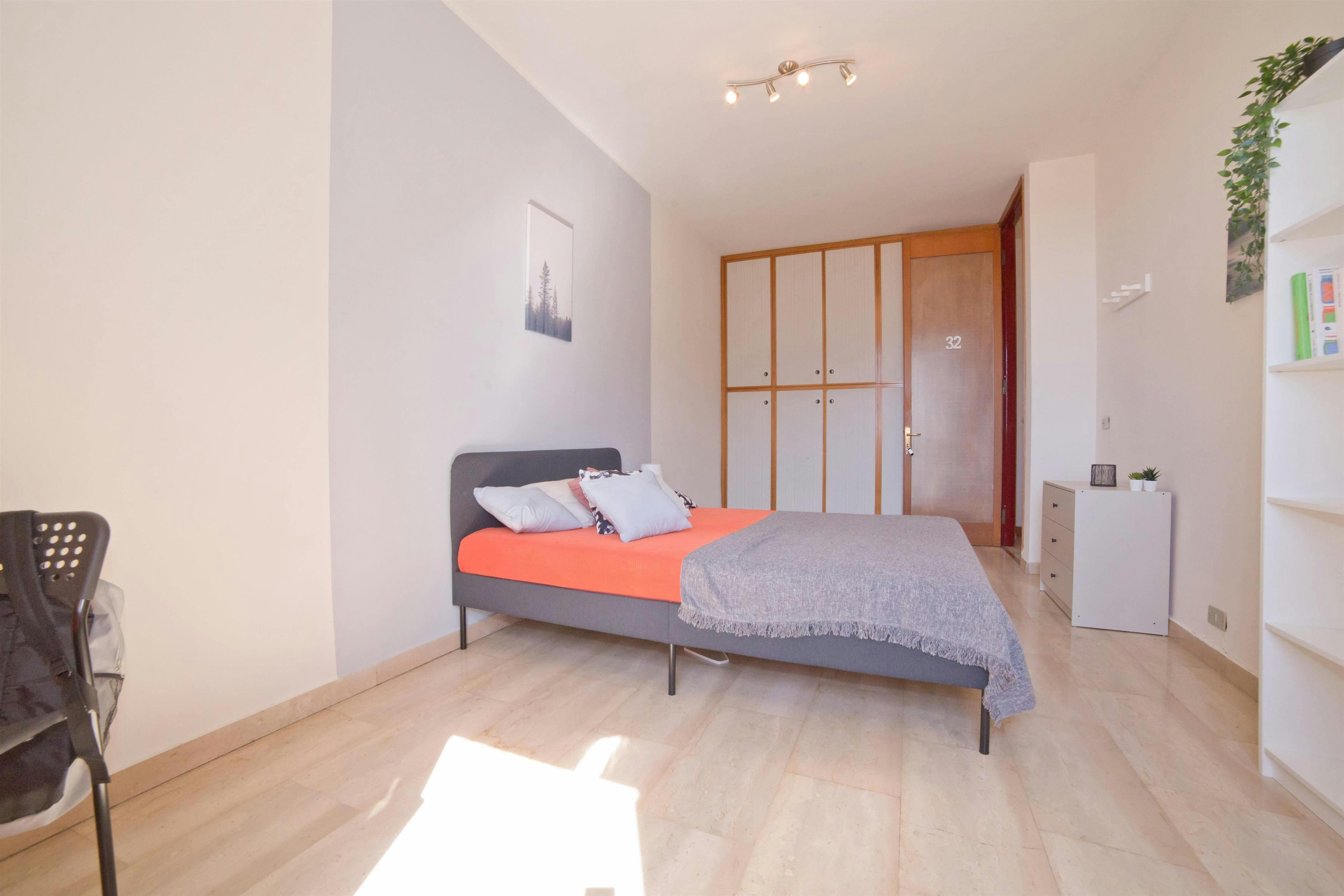 Single room Lecco, 1 bed, 20m² — photo 8