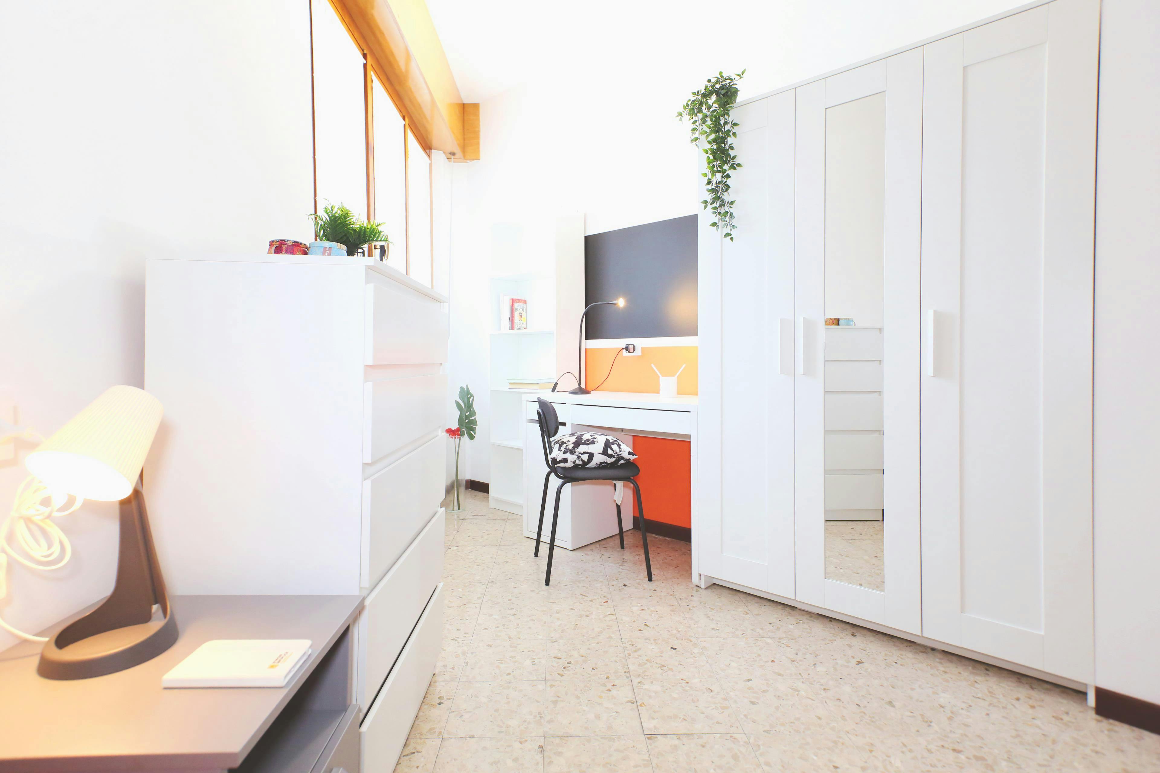 Single room Lecco, 1 bed, 10m² — photo 4
