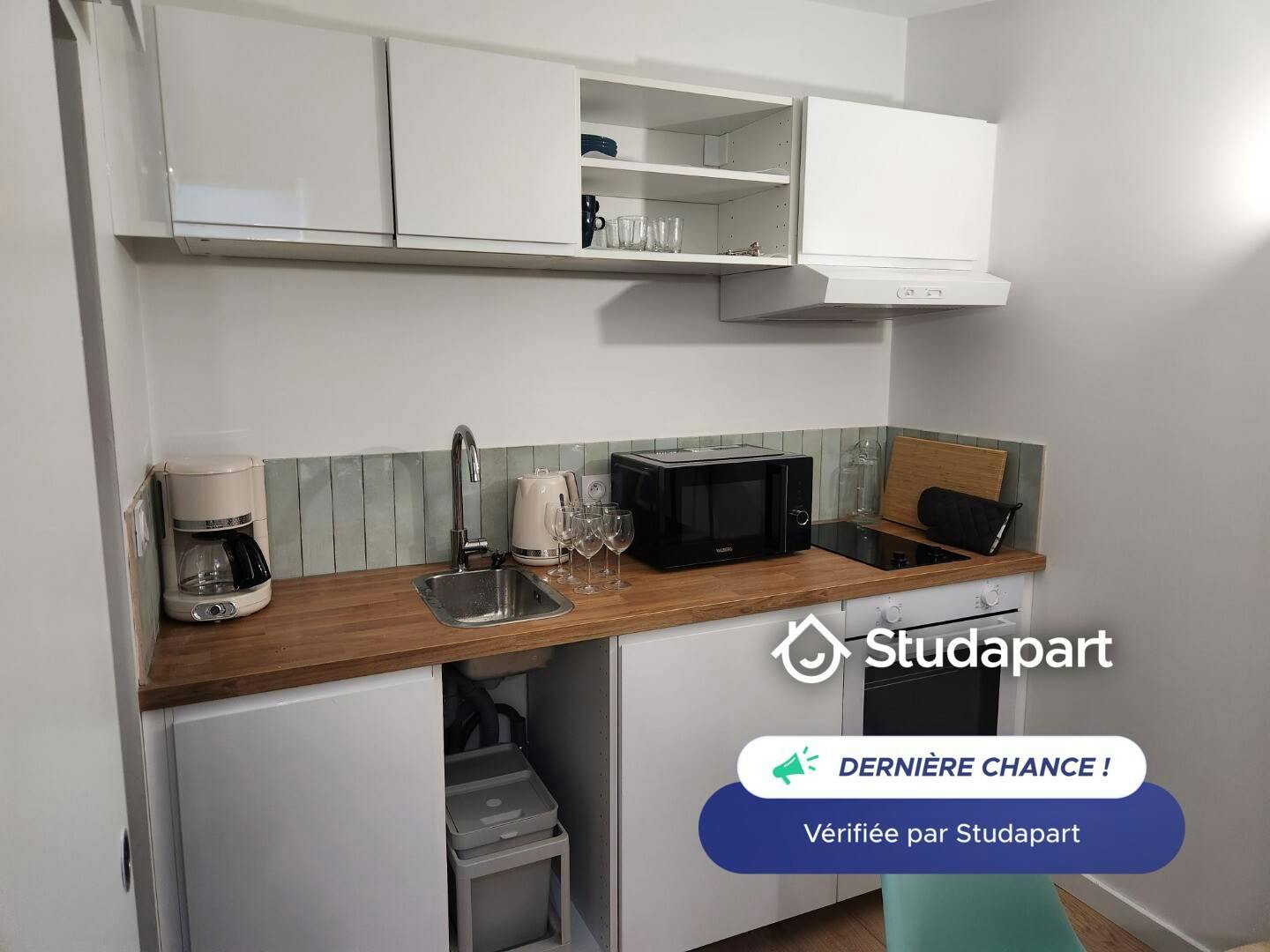 Apartment for rent for €390 per month in Saint-Étienne, Rue Francis Garnier