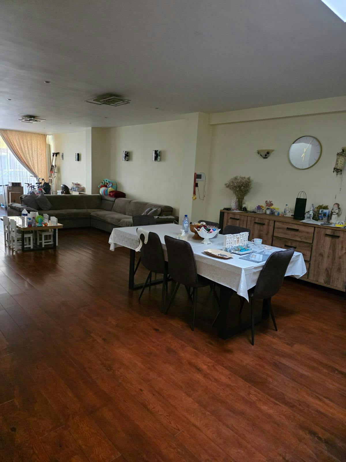 Private room for rent for €650 per month in Sint-Pieters-Leeuw, Fabriekstraat