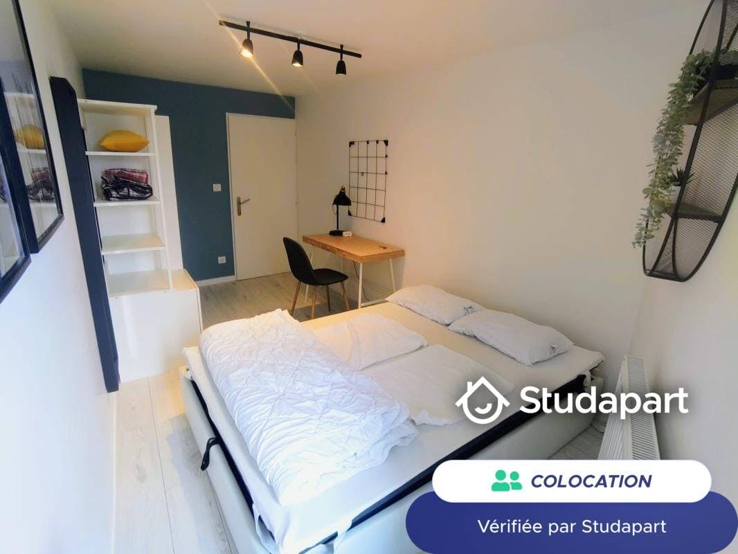 Quarto privado para alugar por € 489 por mês em Angoulême, Rue de Limoges