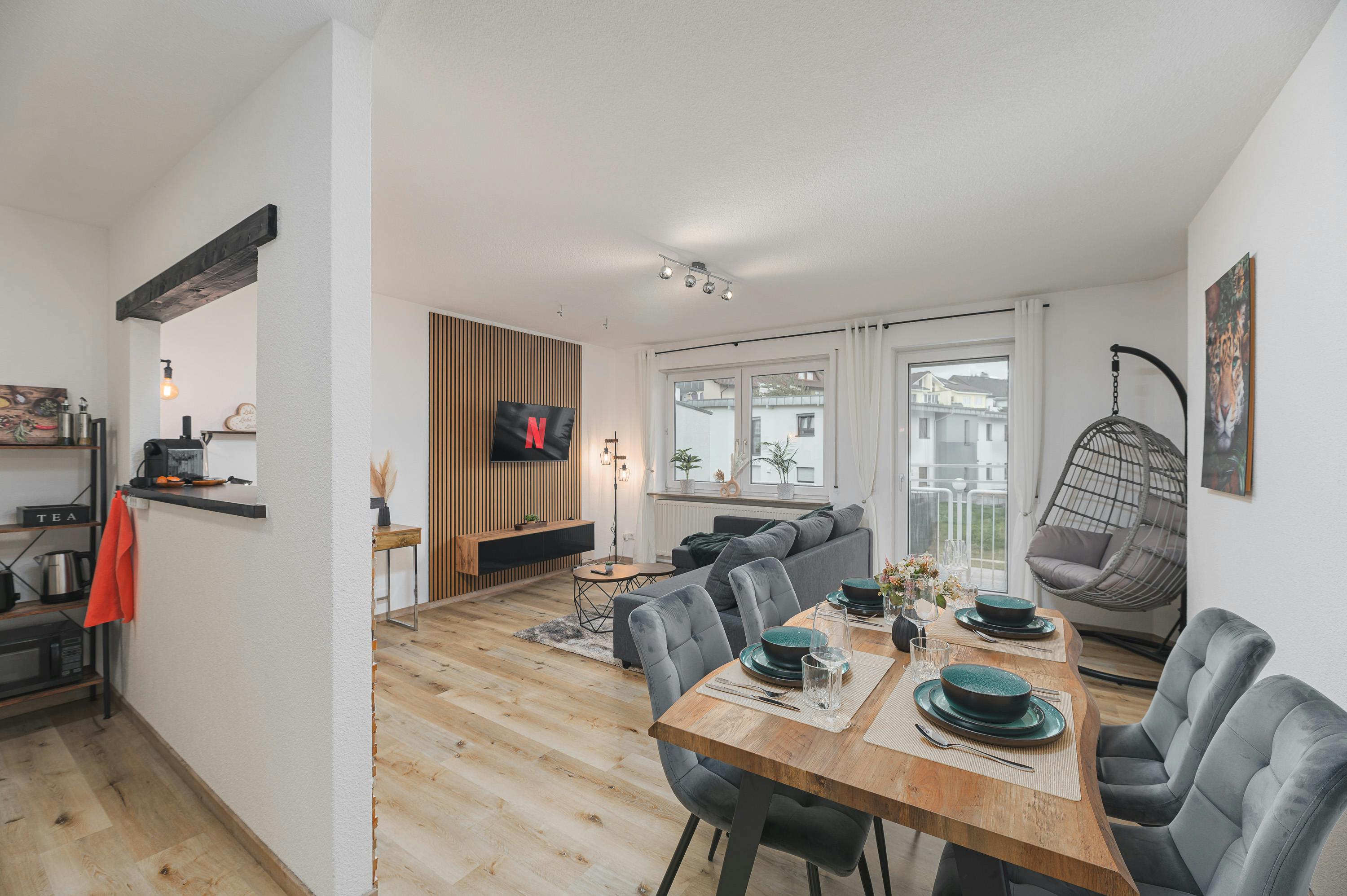 Apartment for rent for €1,300 per month in Sinsheim, Augrund