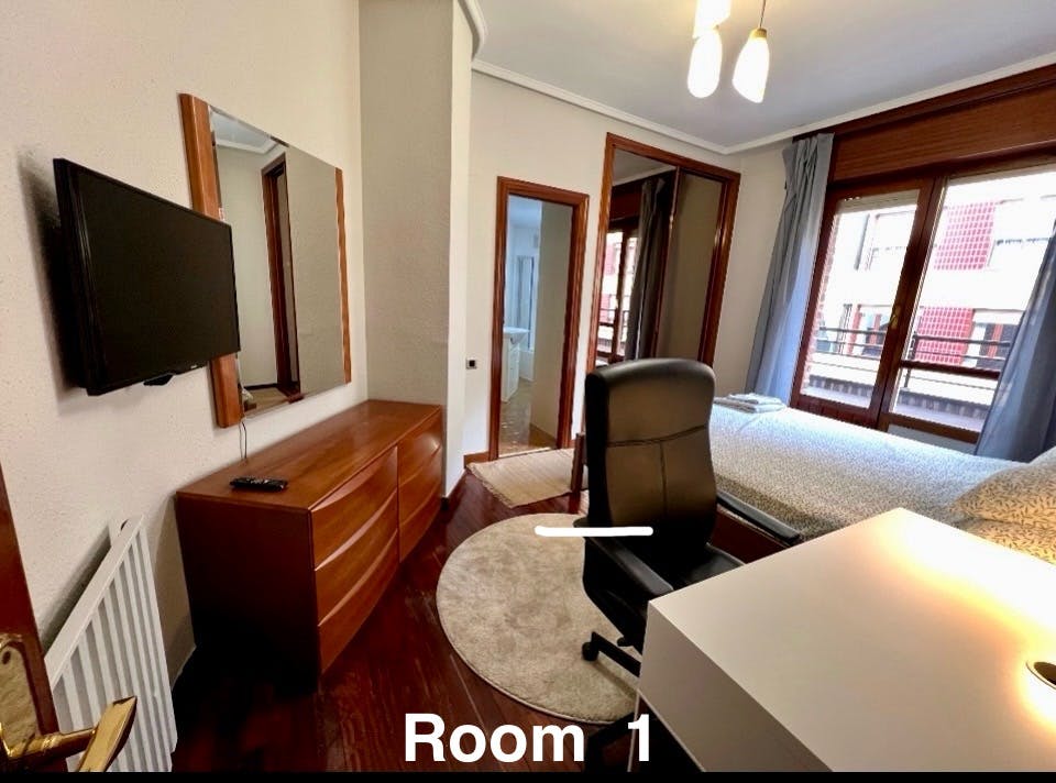 Cameră privată de închiriat pentru 550 EUR pe lună în Bilbao, Lekuona Margolariaren Etorbidea