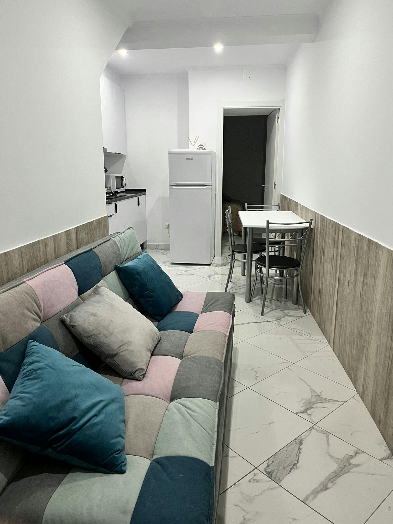 Appartamento in affitto a 2000 € al mese a Lisbon, Beco dos Aciprestes