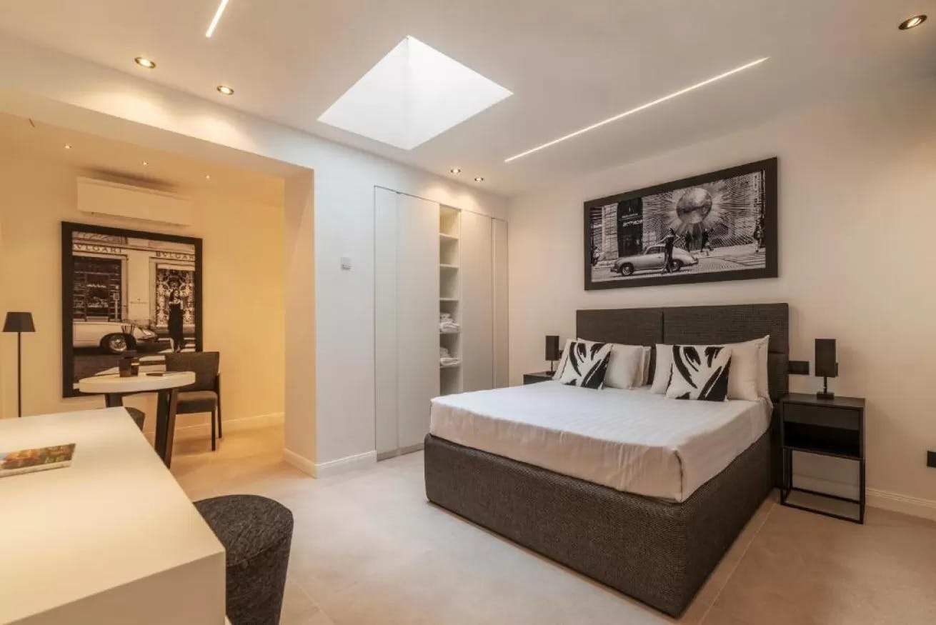 Studio for rent for €5,000 per month in Rome, Via Saverio Mercadante