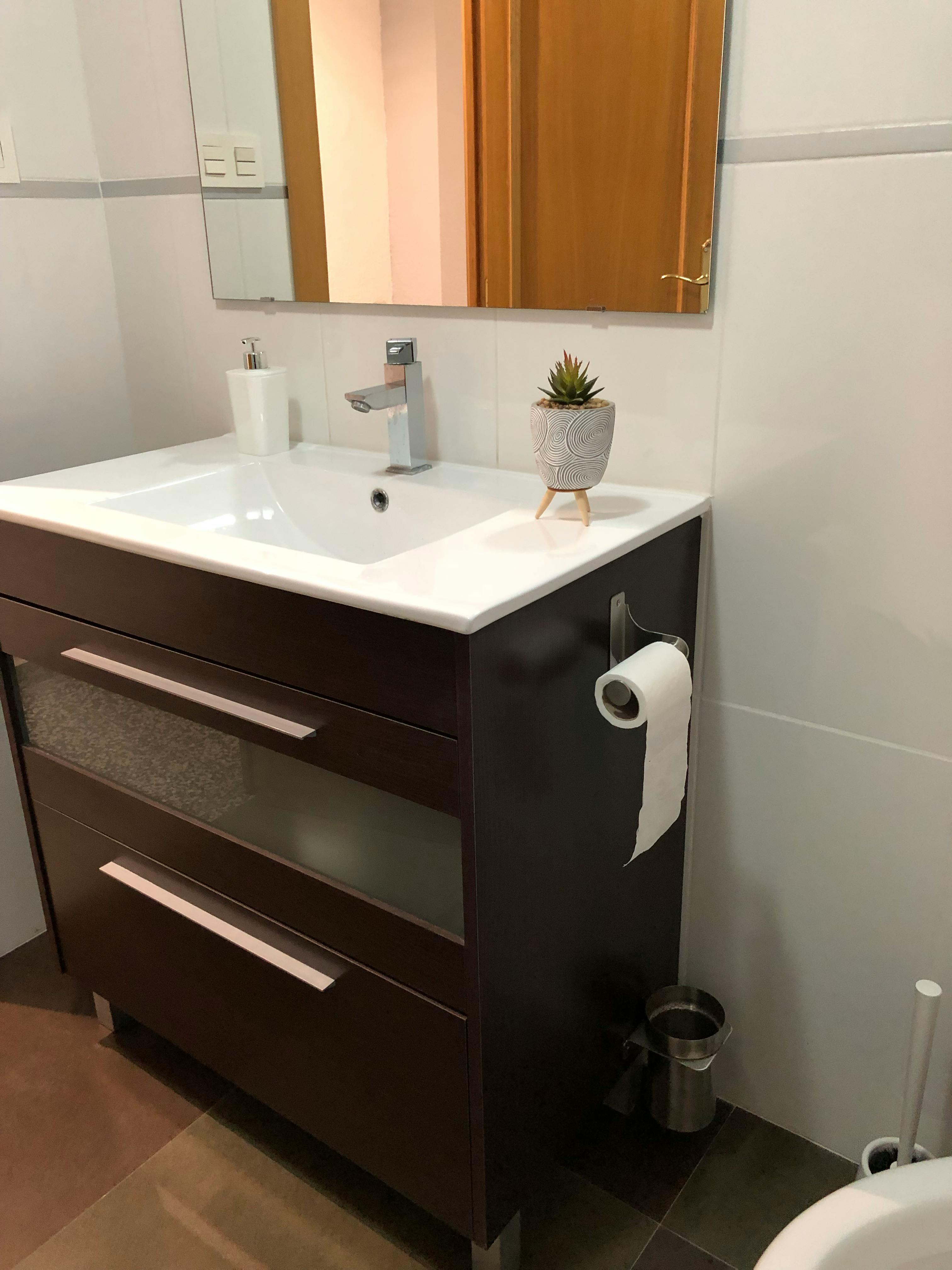Double room Burjassot, 1 bed, 11m² — photo 2