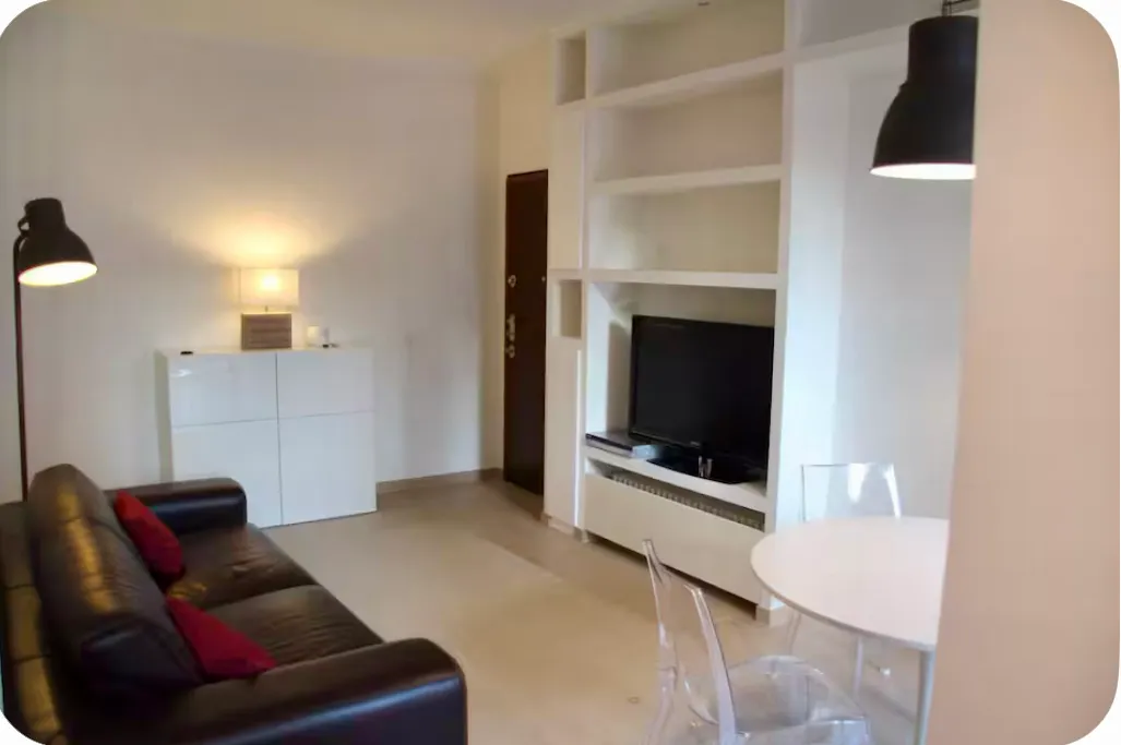 1-Bedroom Apartment in Via Carlo Poma, Milan (1668015) ROOM 3