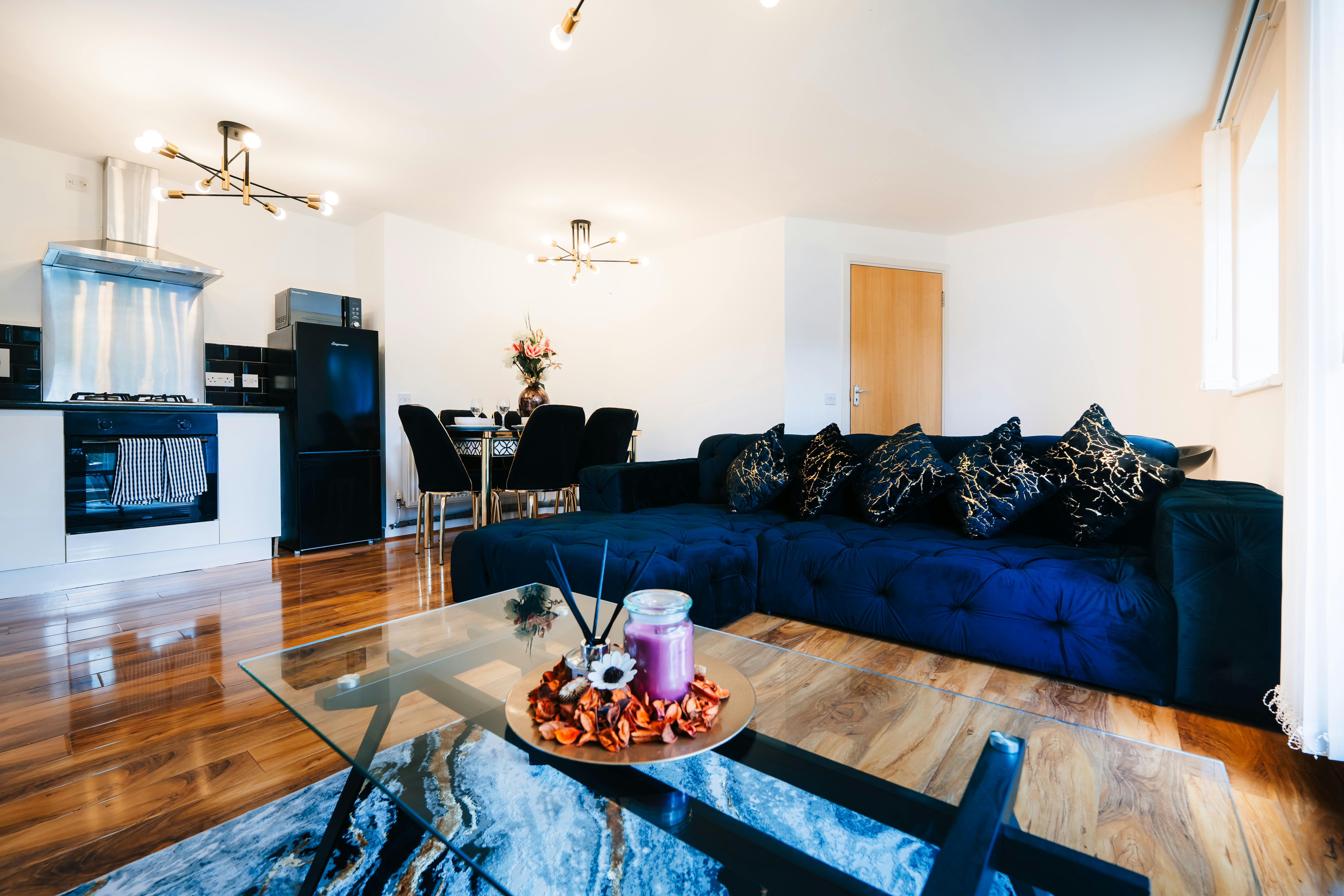 Apartamento en alquiler por 5726 € al mes en London, Plumstead Road