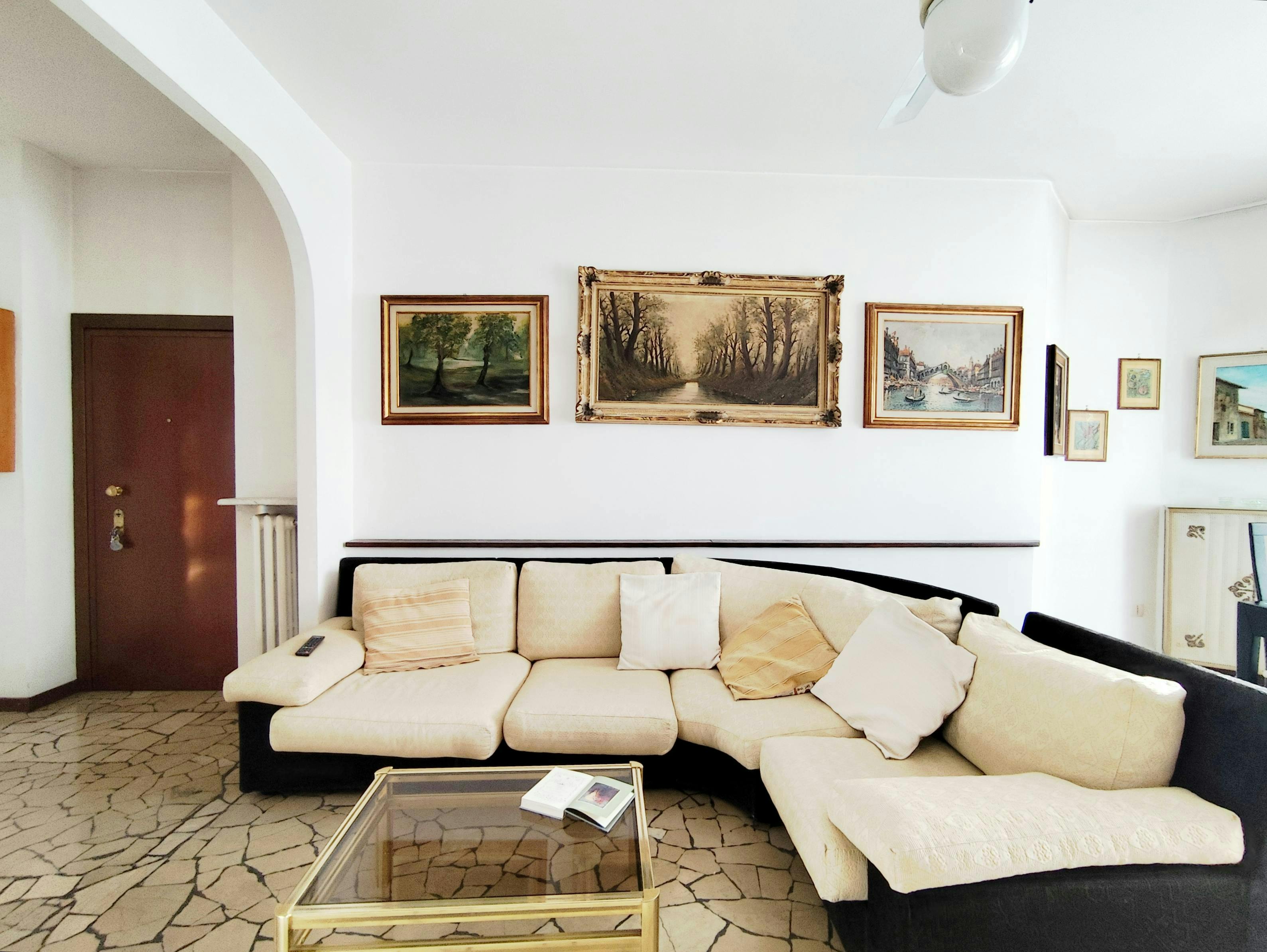 Via Passo Rolle, Milan preview