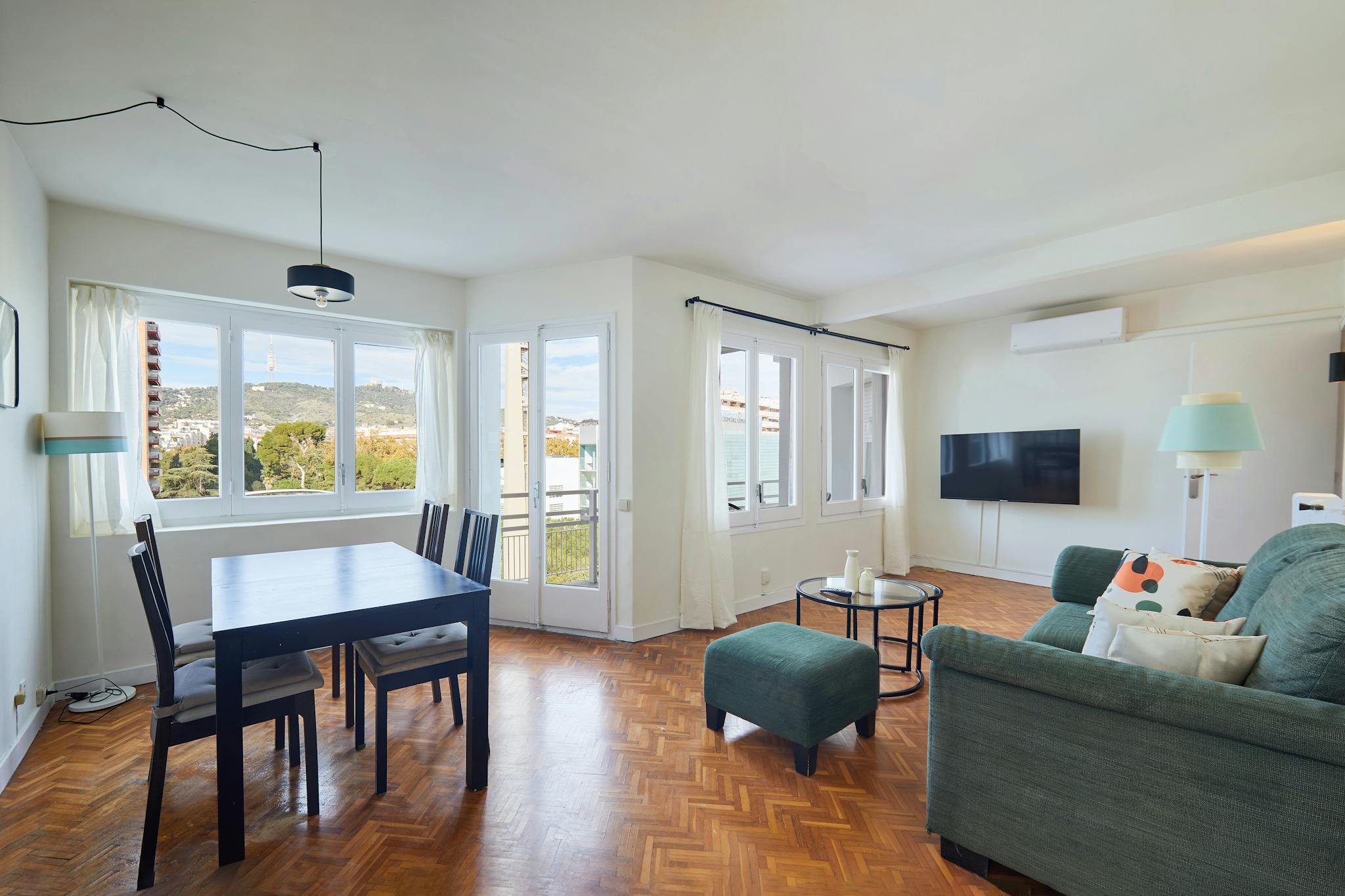 Carrer dels Doctors Trias i Pujol, Barcelona preview