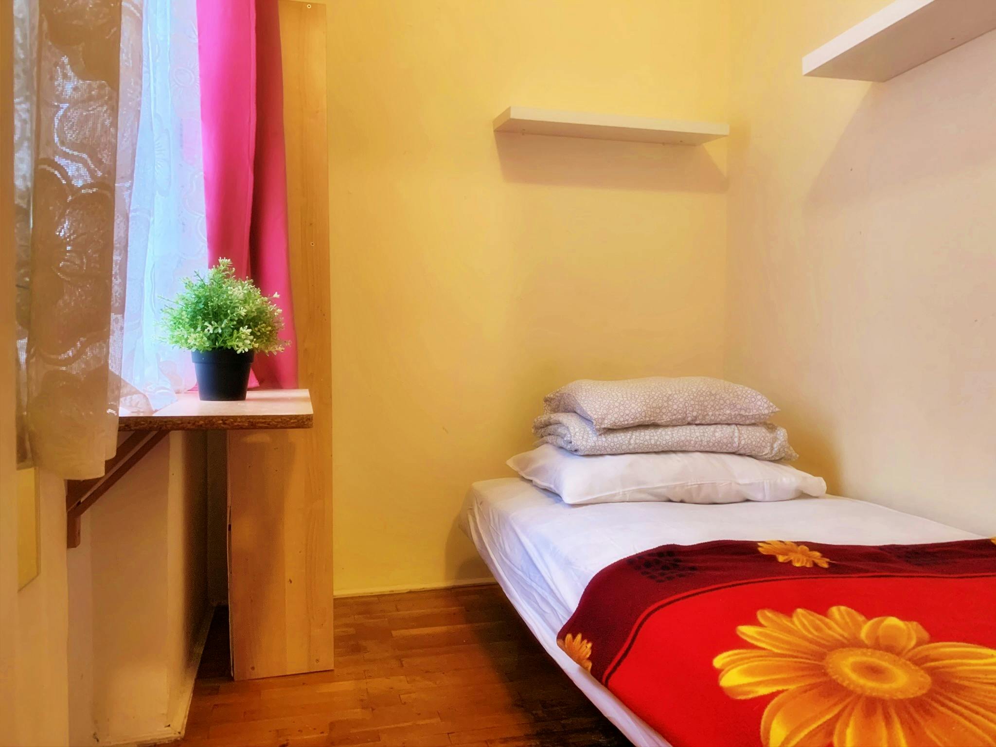Shared room for rent for €150 per month in Budapest, Ipar utca