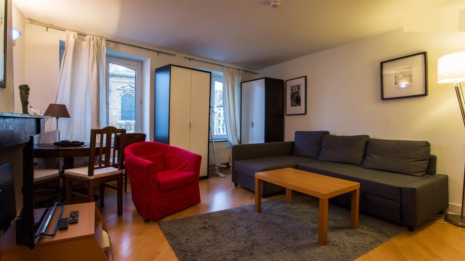 Wohnung zu mieten für 975 € pro Monat in Brussels, Place du Béguinage