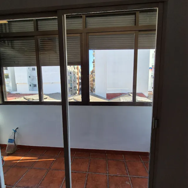 3-Bedroom Apartment in Carrer de la Corona, Valencia (1668330) room image 24