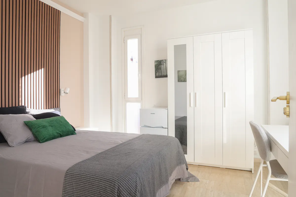 Private room in Calle del Puerto de Suebe, Madrid (1668339) ROOM