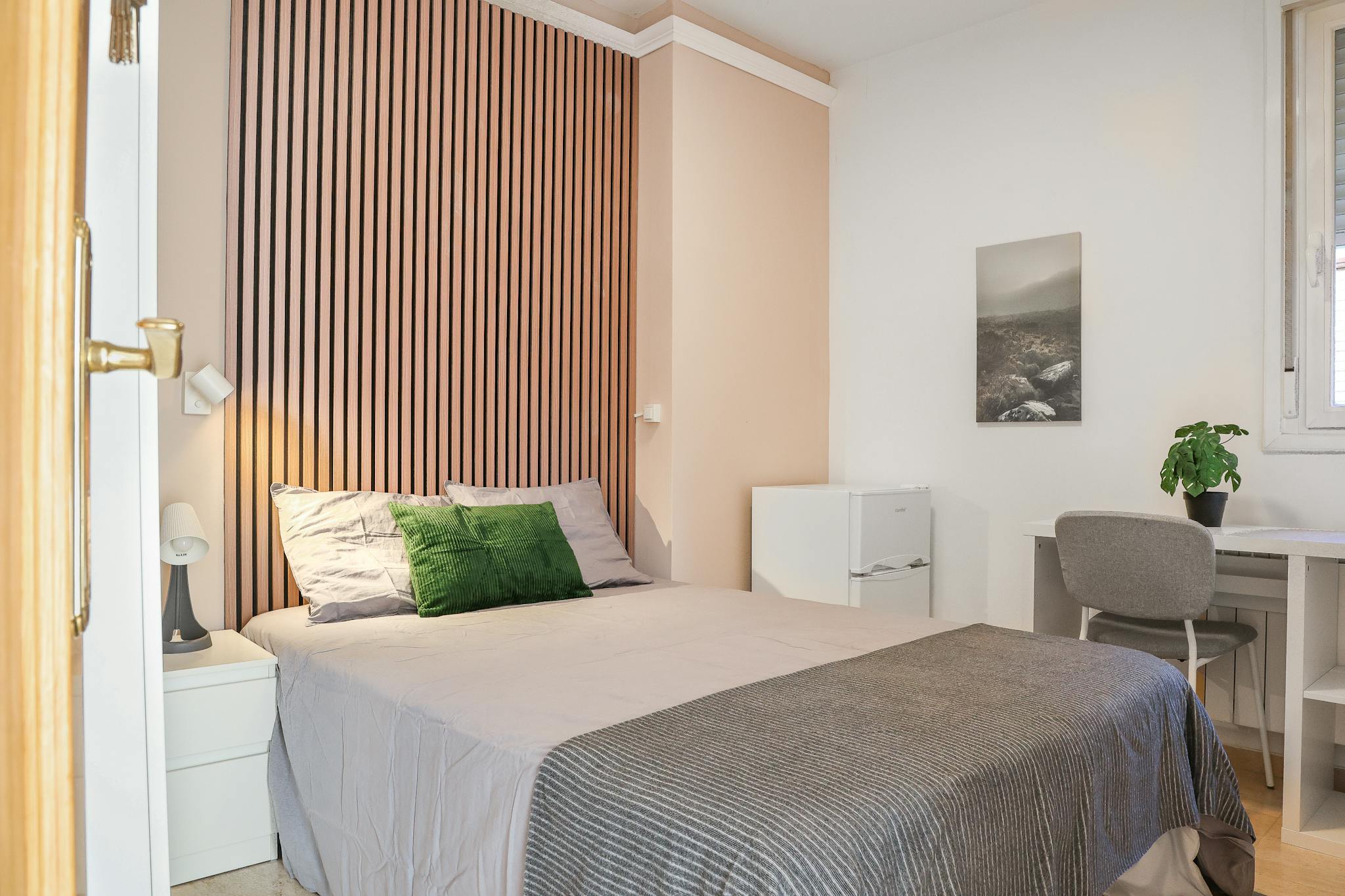 Calle del Puerto de Suebe, Madrid preview