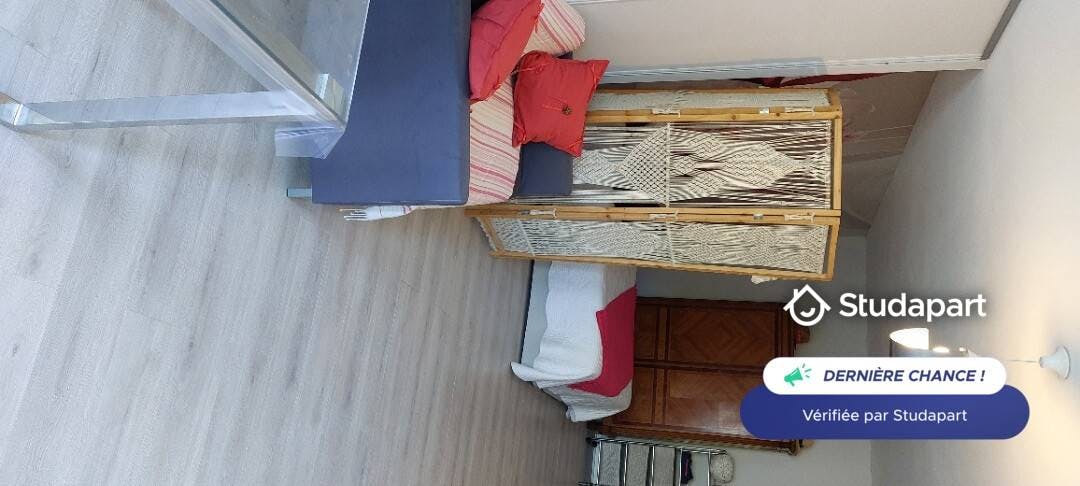 Private room for rent for €470 per month in Béziers, Allée Albert Gobat