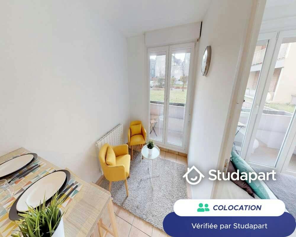 Private room for rent on Boulevard Montebello, Lille - Plus