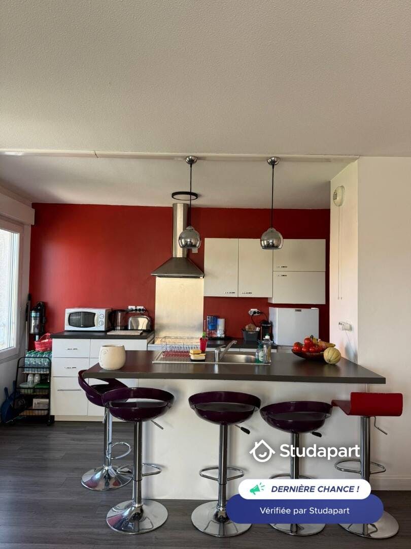 Appartement à louer pour 1 200 €/mois à Aix-en-Provence, Avenue de Carthage