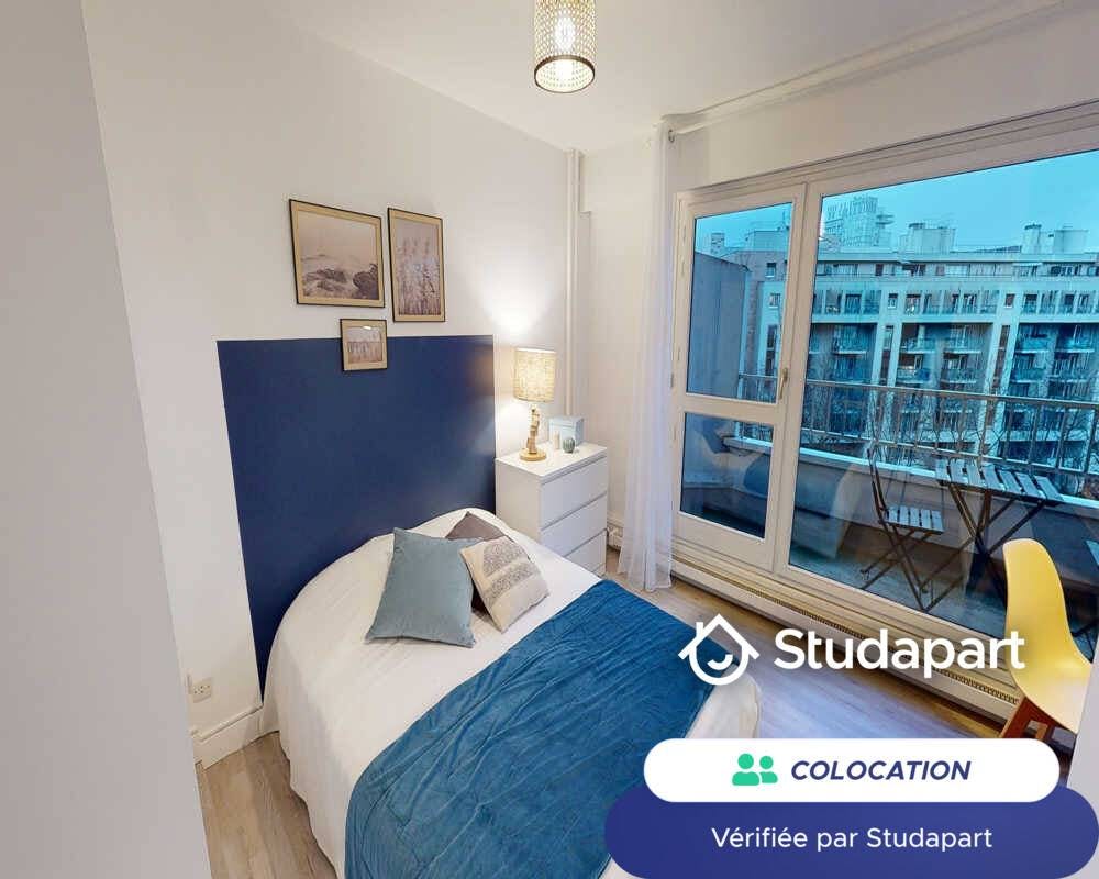 Private room for rent for €1,015 per month in Paris, Rue Salvador Allende