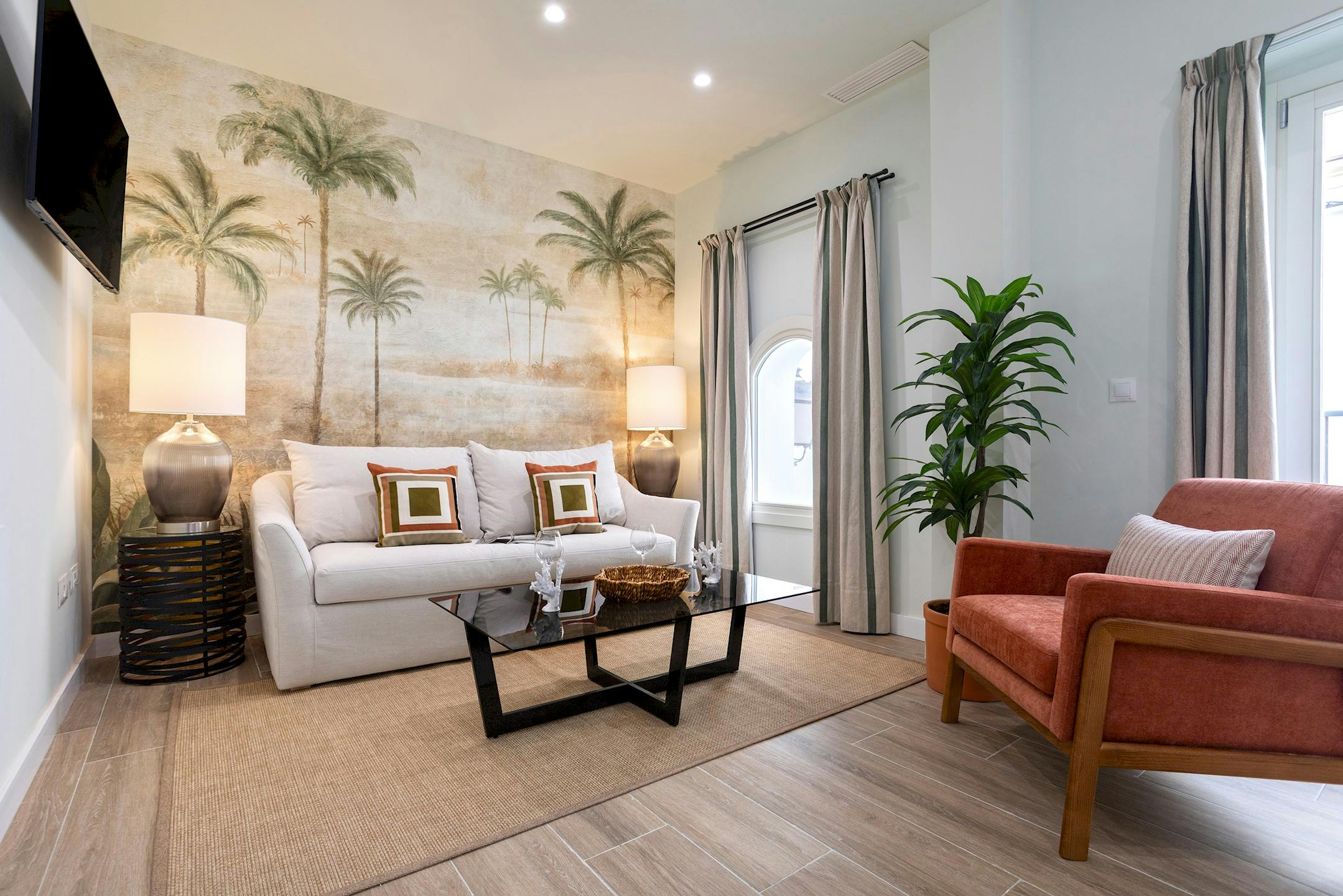 Appartement à louer pour 2 276 €/mois à Cadiz, Calle Patrocinio