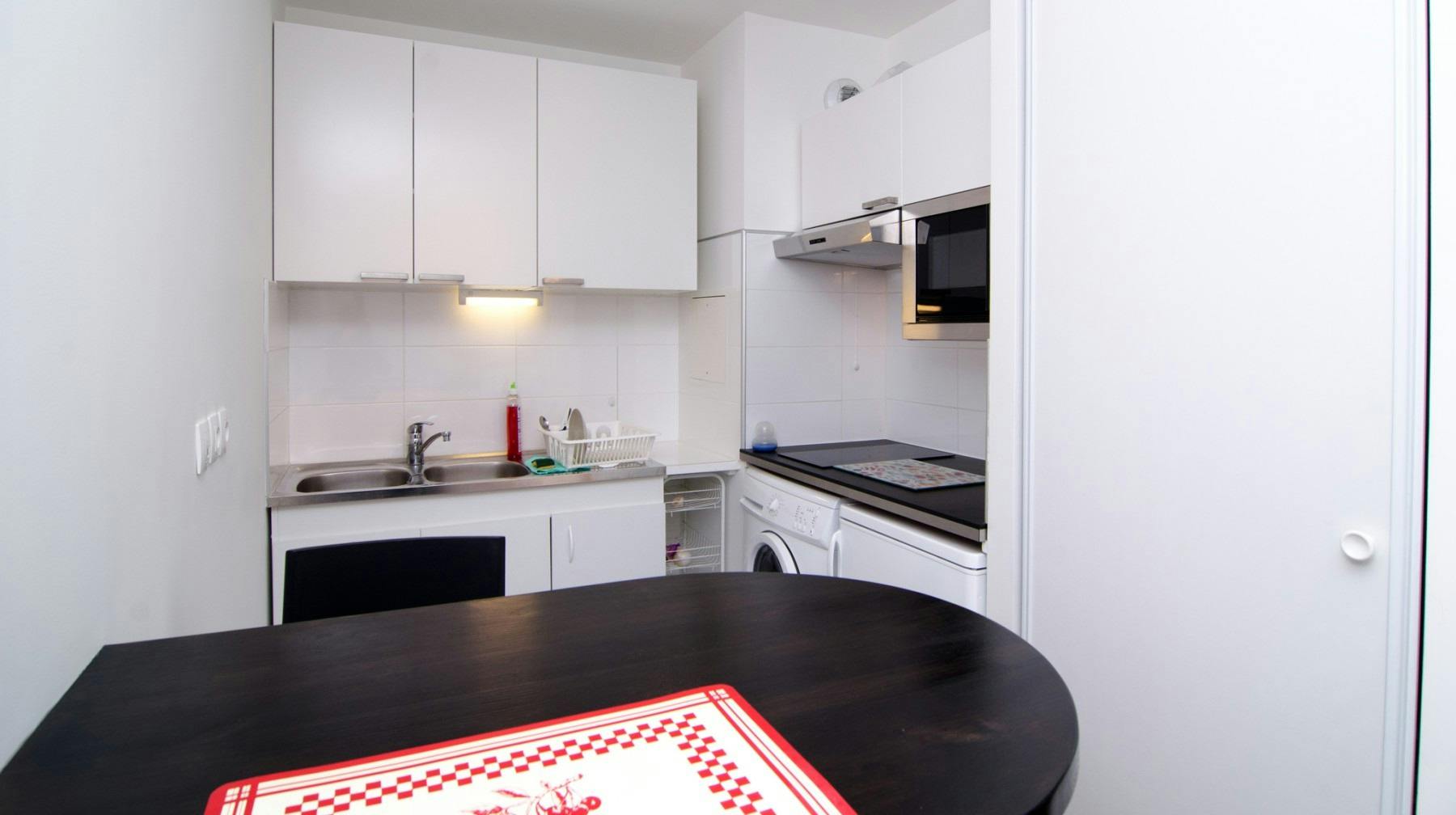 Studio for rent on Rue Olivier de Serres, Paris – pohled 3