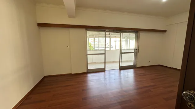 2-Bedroom Apartment in Rua Sarmento de Beires, Lisbon (1668739) room image 2